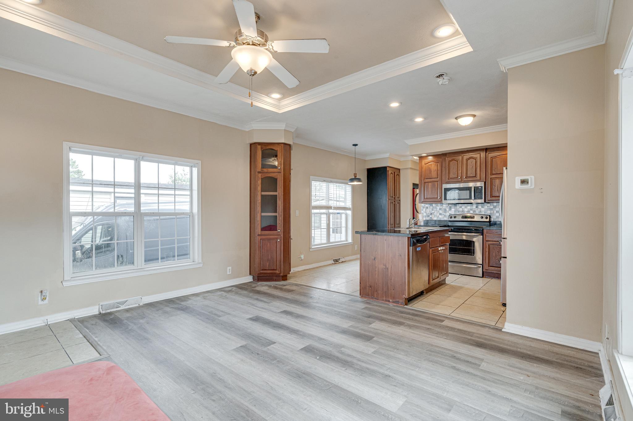 4252 AIRLINE PARKWAY