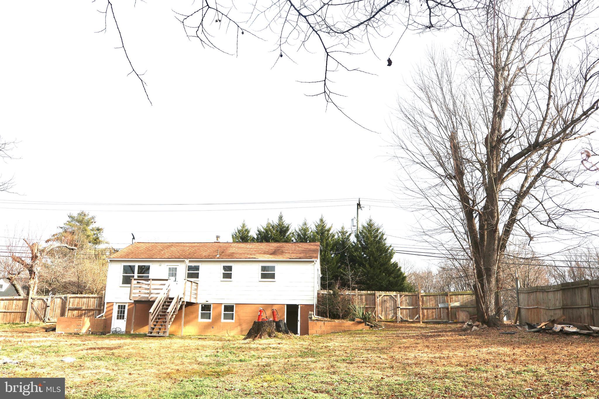 SOUTH STAFFORD - Residential