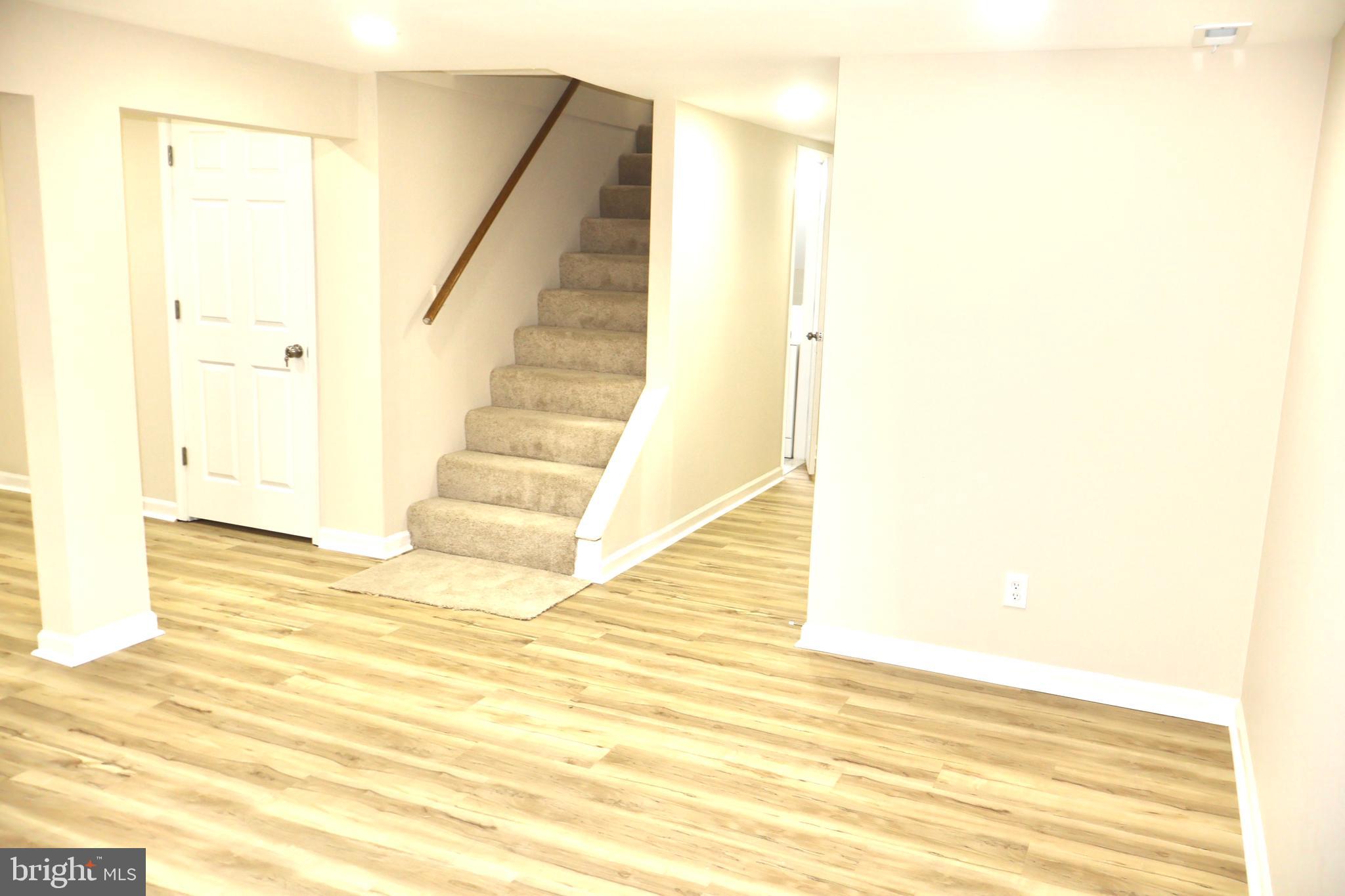 SOUTH STAFFORD - Residential