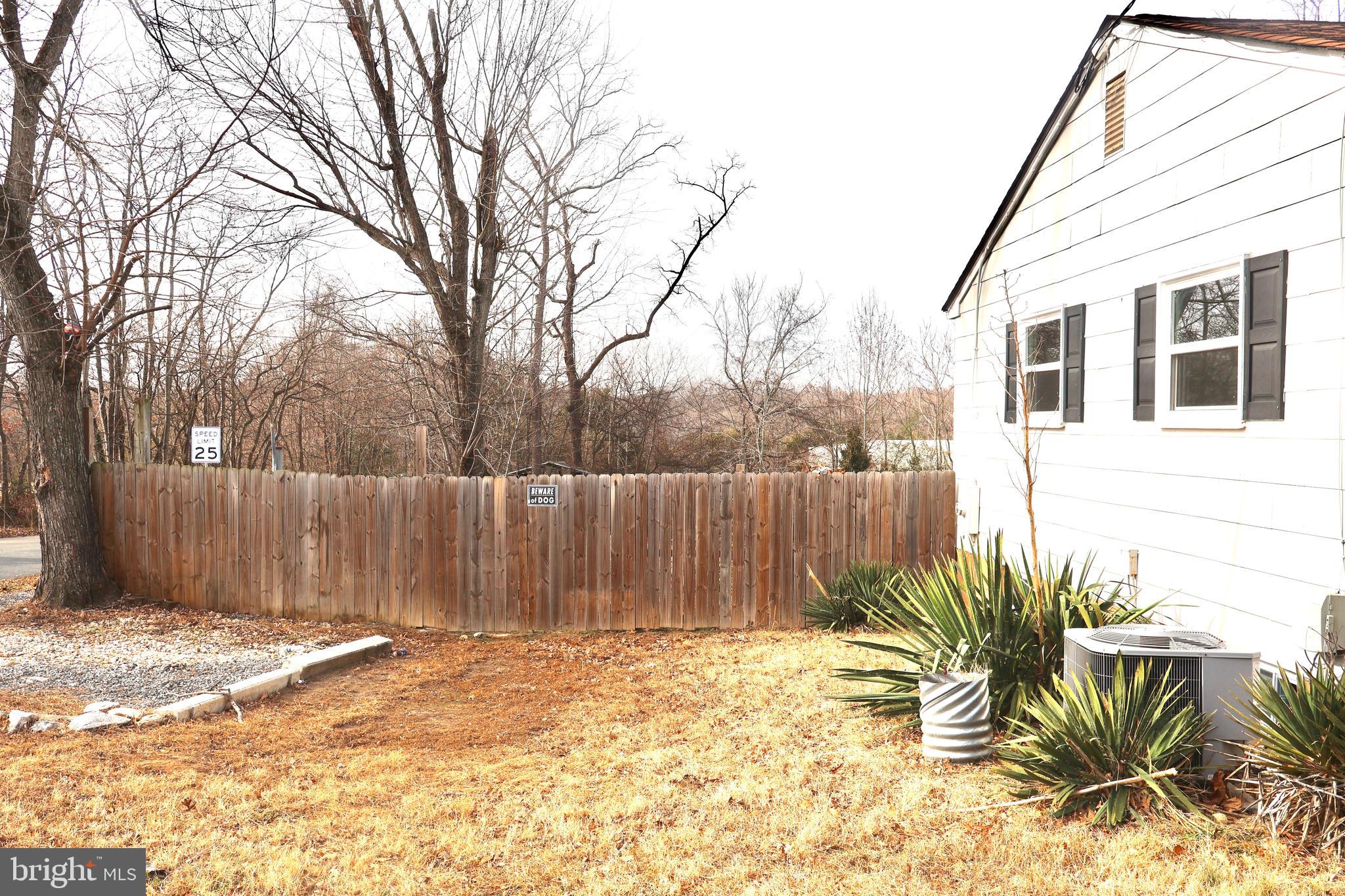 SOUTH STAFFORD - Residential