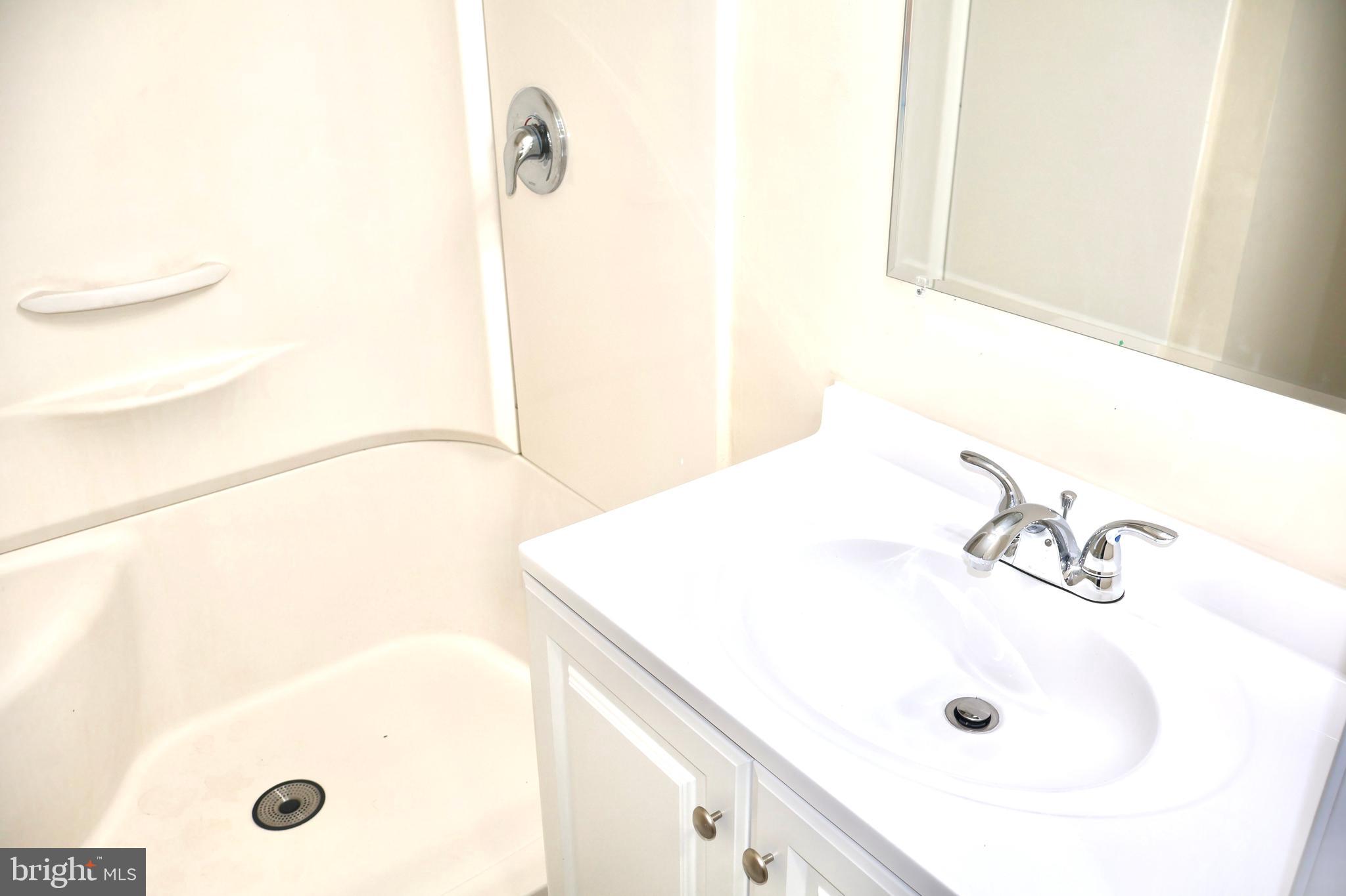 SOUTH STAFFORD - Residential