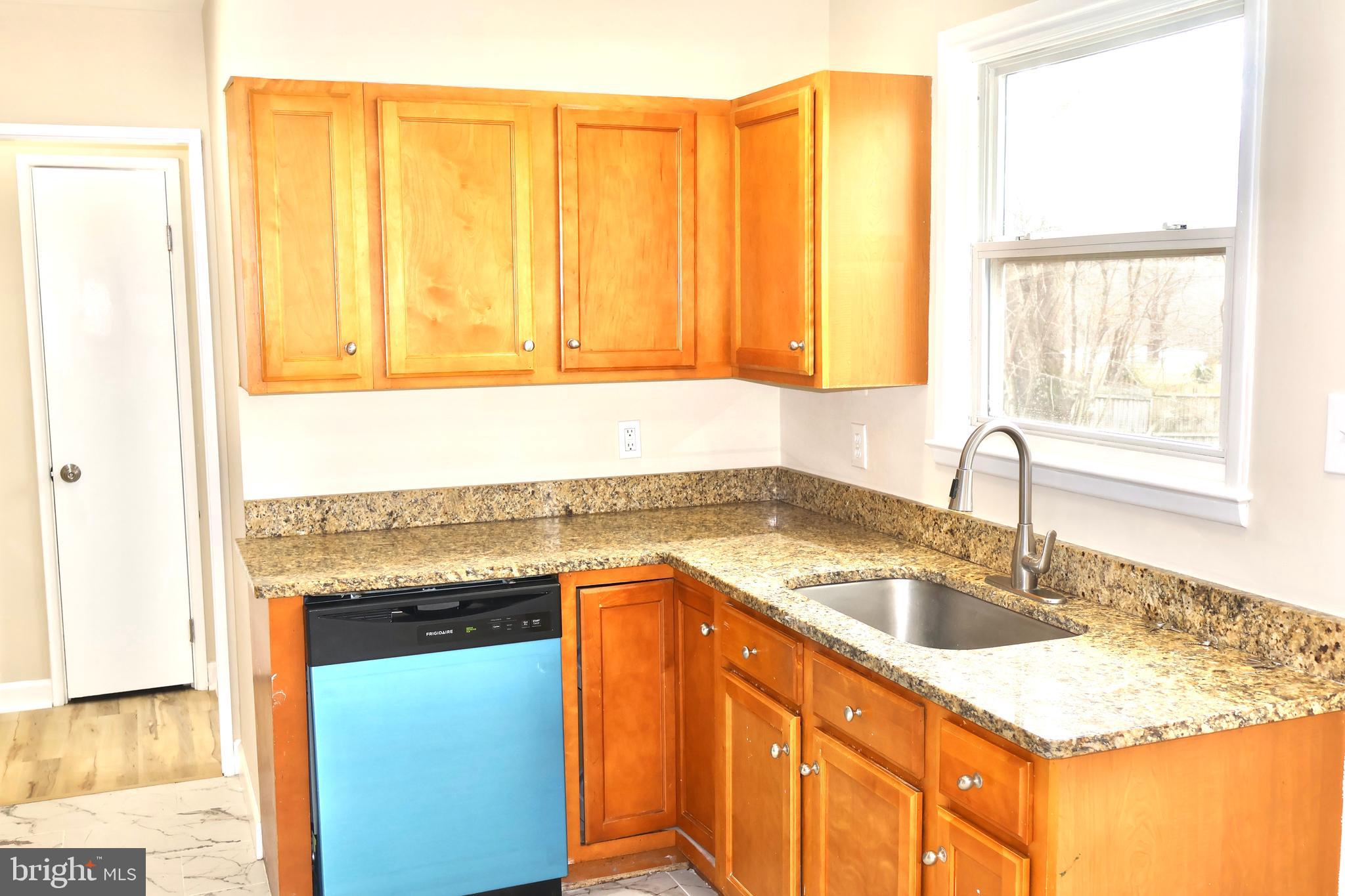 SOUTH STAFFORD - Residential