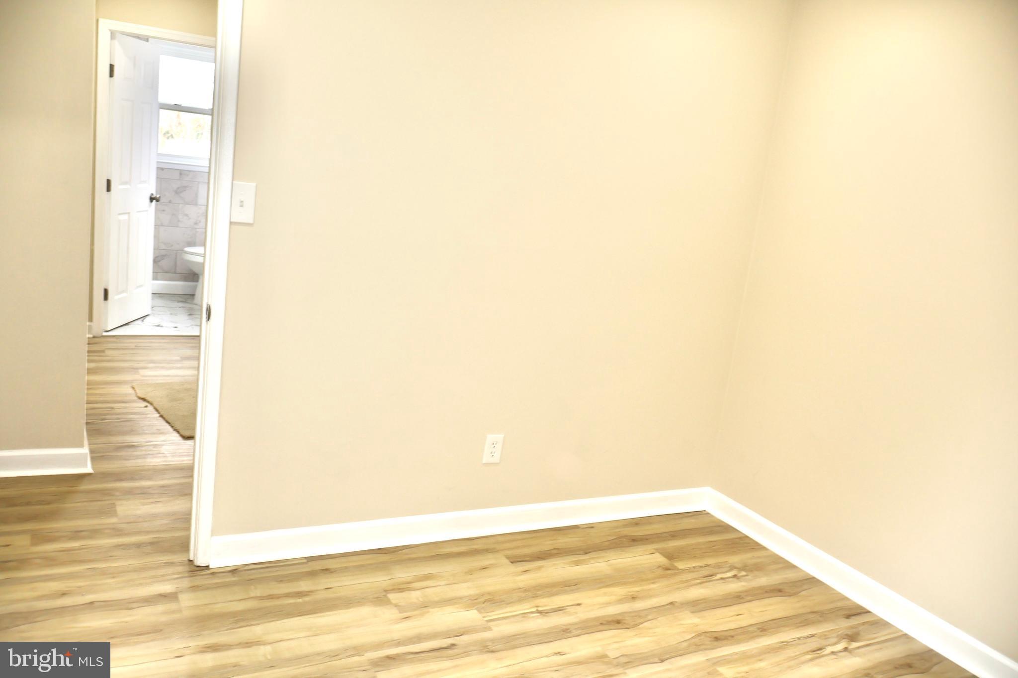 SOUTH STAFFORD - Residential