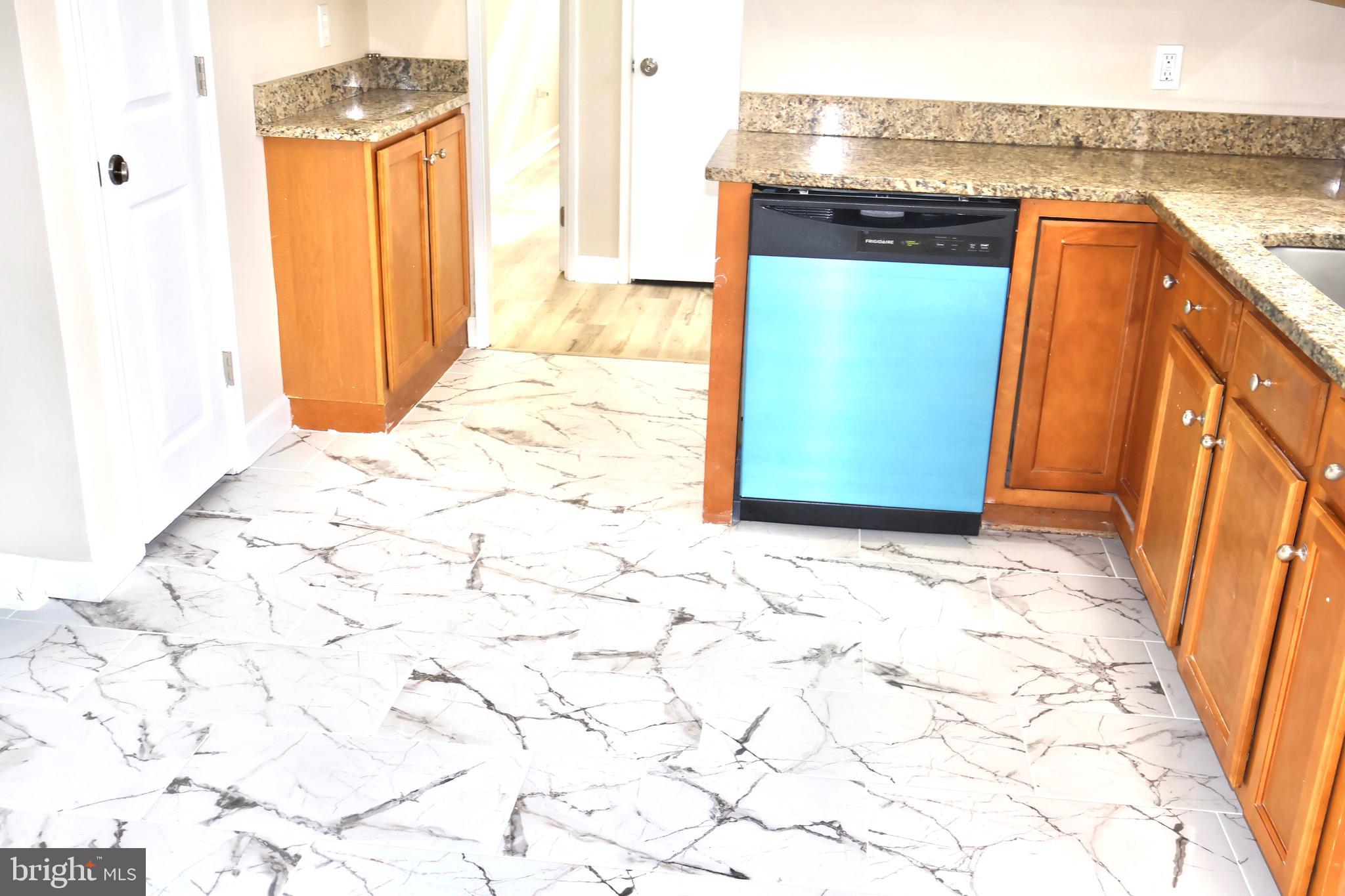 SOUTH STAFFORD - Residential