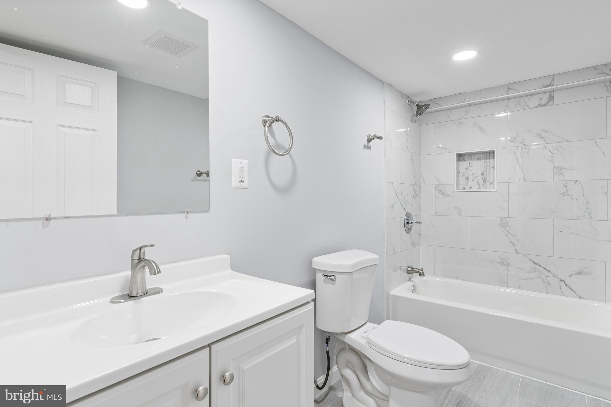 LONGFELLOW - Residential