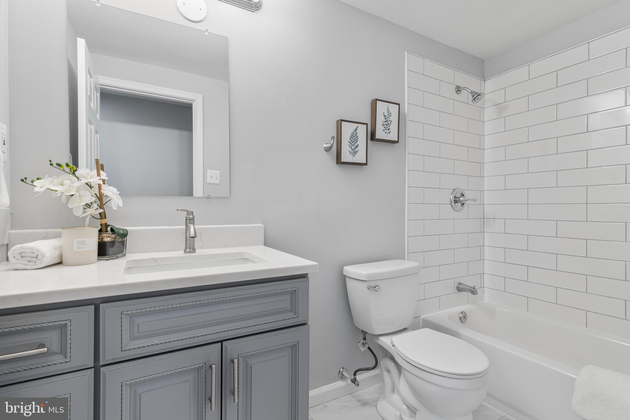 LONGFELLOW - Residential