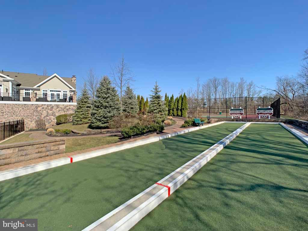 REGENCY AT YARDLEY - Residential