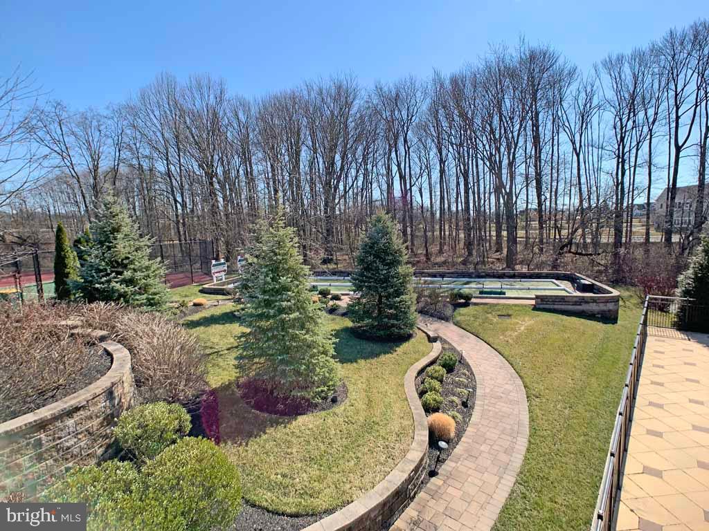 REGENCY AT YARDLEY - Residential