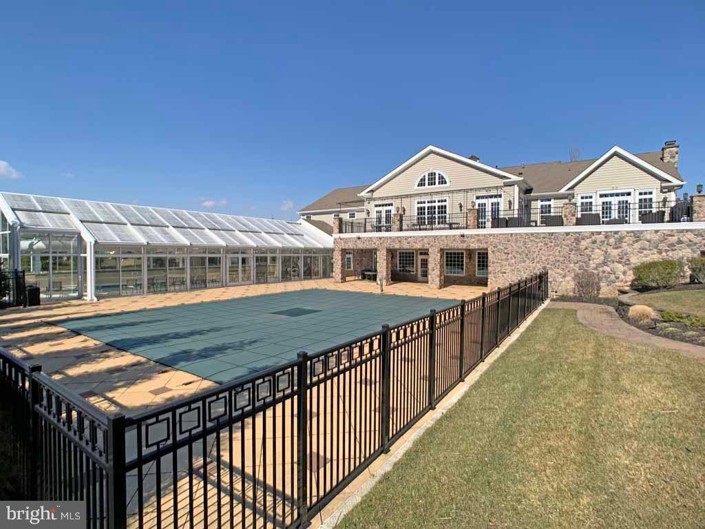 REGENCY AT YARDLEY - Residential