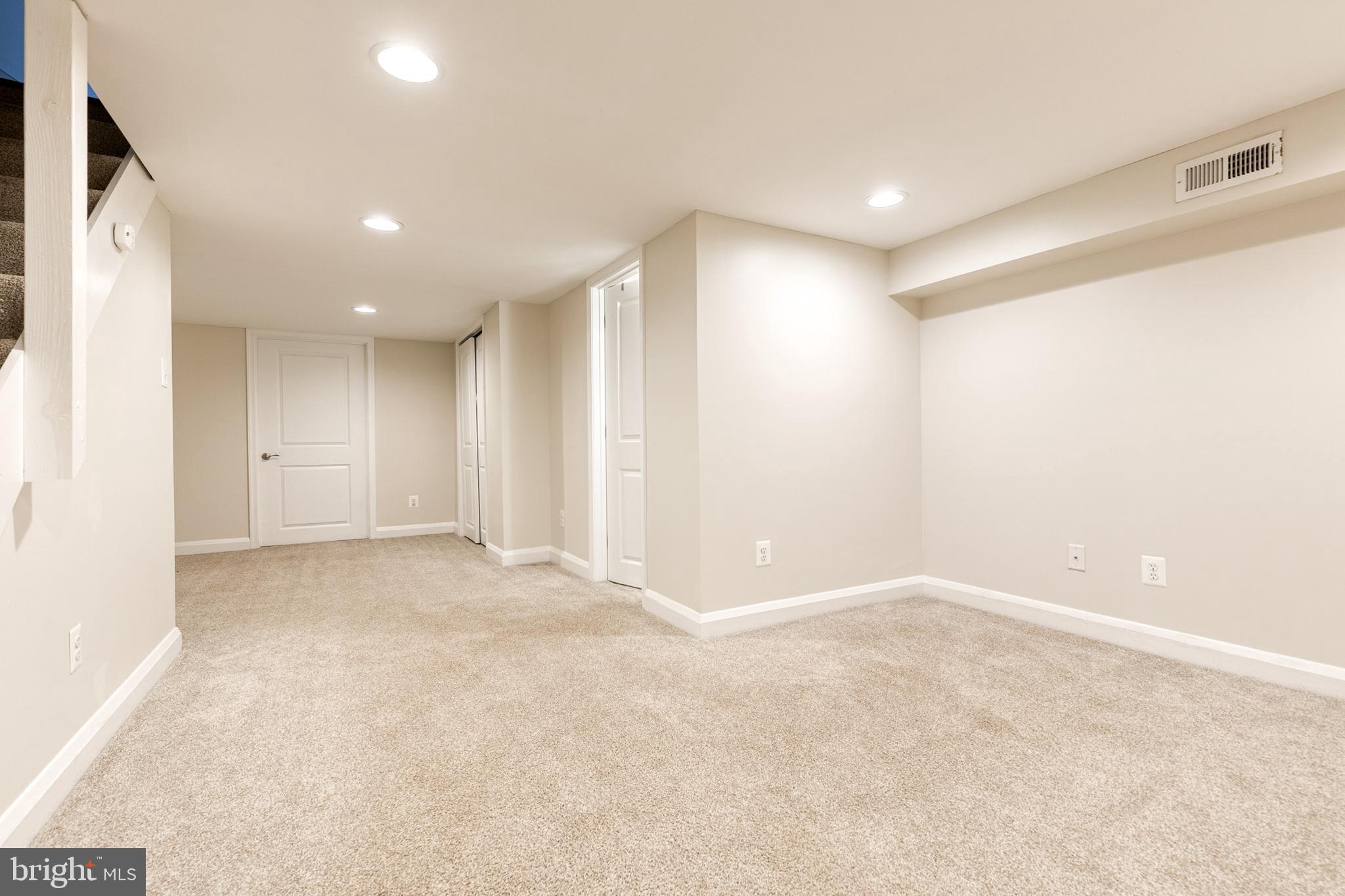 DUNDALK HIGHLANDS - Residential Lease