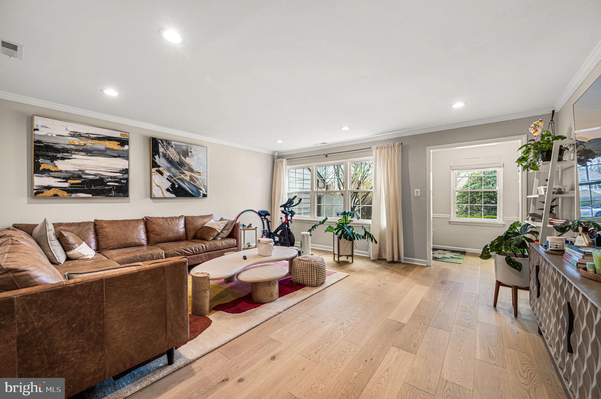 28 MANCHESTER COURT 28