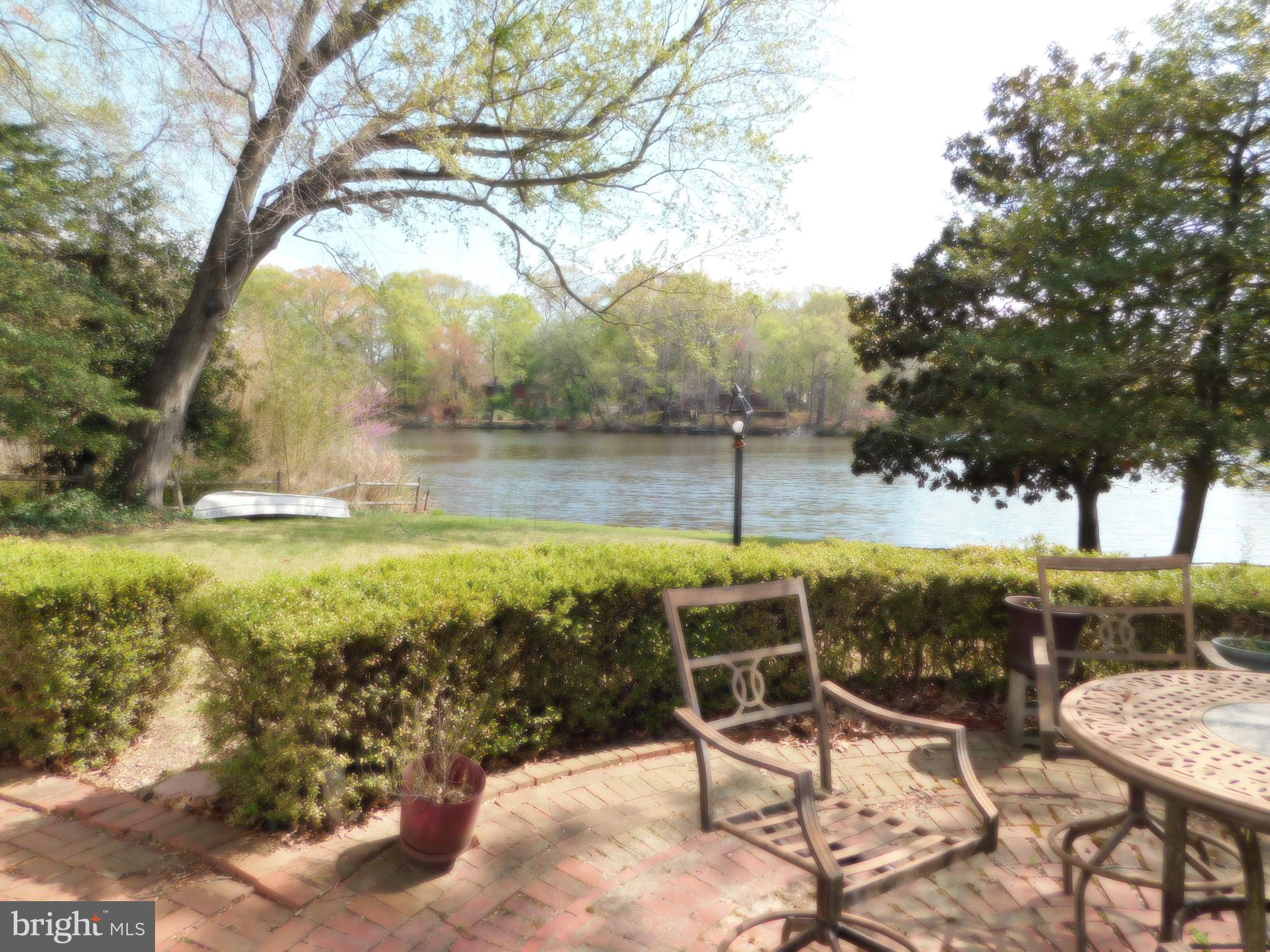 TAYLOR EST - Residential