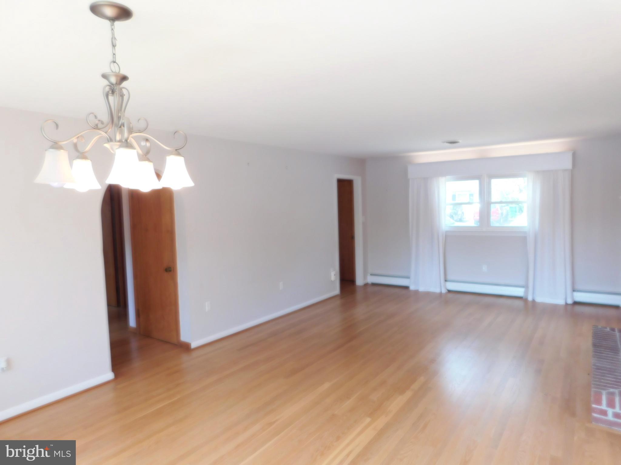 TAYLOR EST - Residential