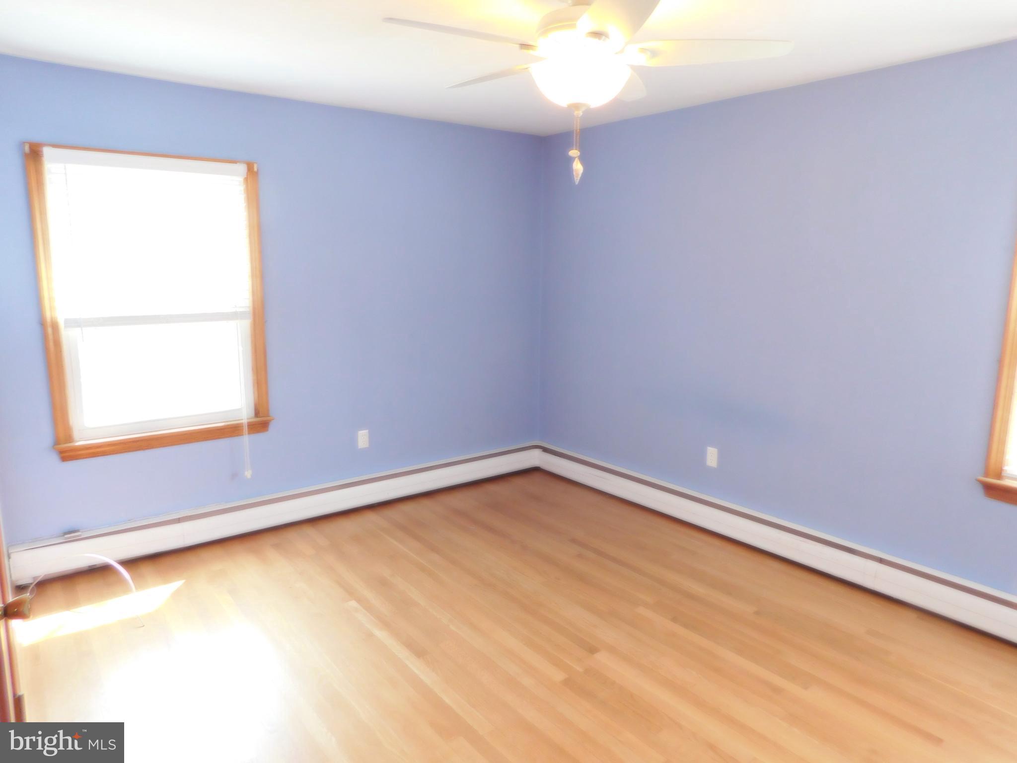 TAYLOR EST - Residential