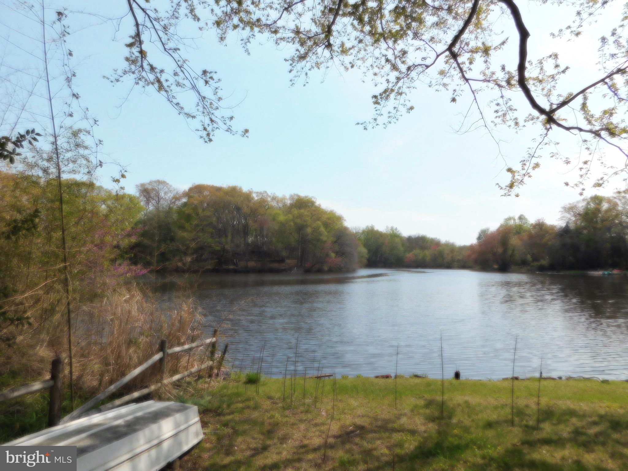 TAYLOR EST - Residential