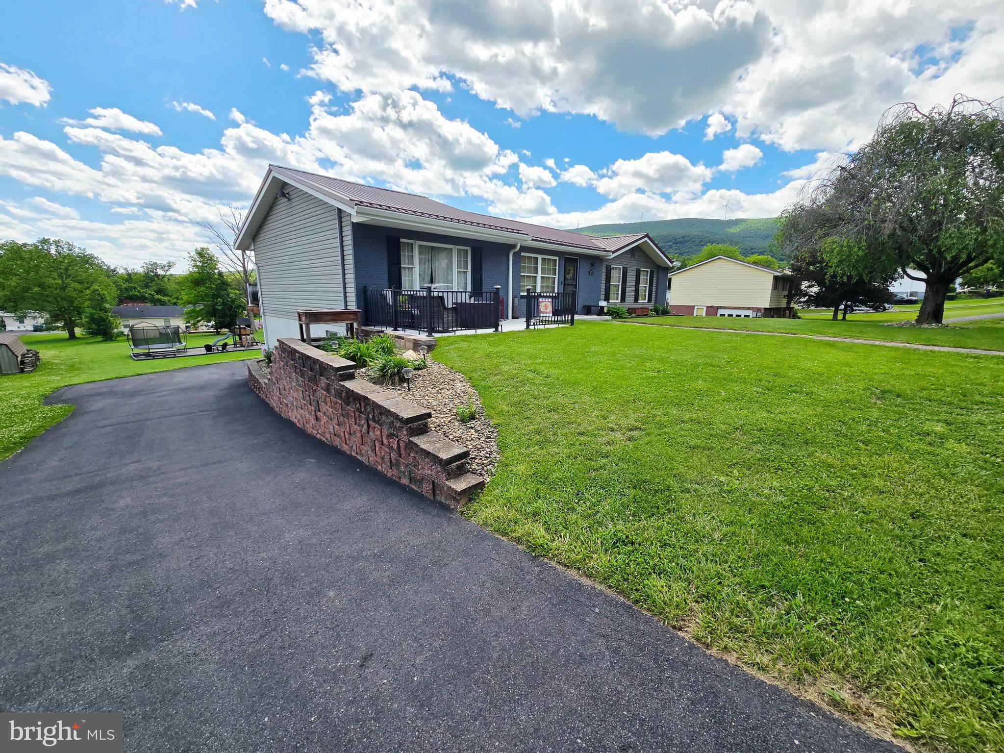 14124 LOUISE DRIVE SW