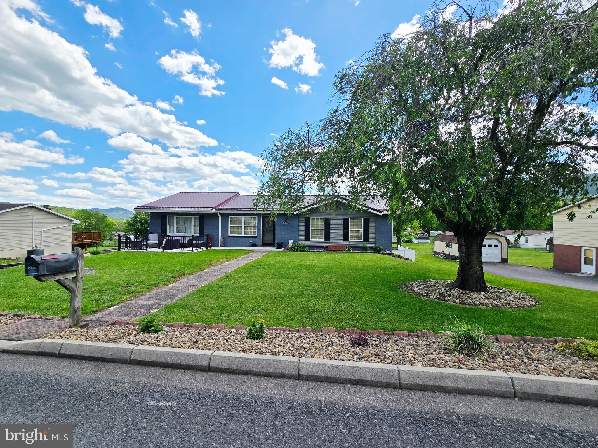 14124 LOUISE DRIVE SW