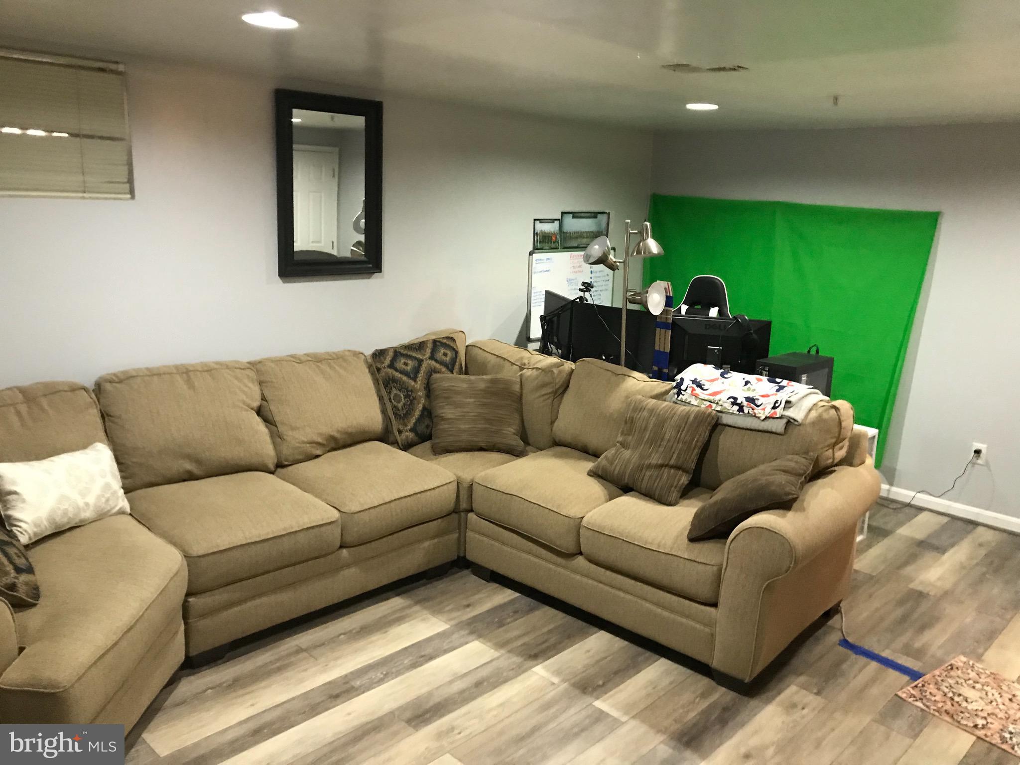 QUAIL RUN - Residential Lease