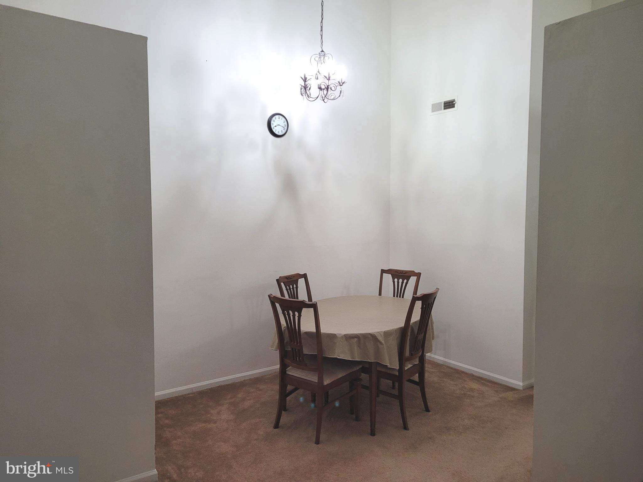 BATTERY HEIGHTS - Residential Lease