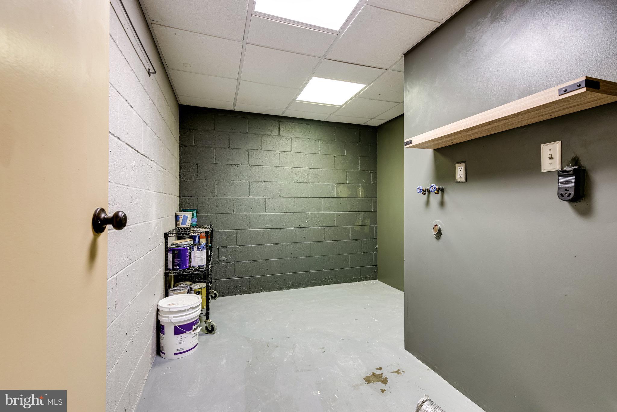 BERKSHIRE EAST - Residential Lease