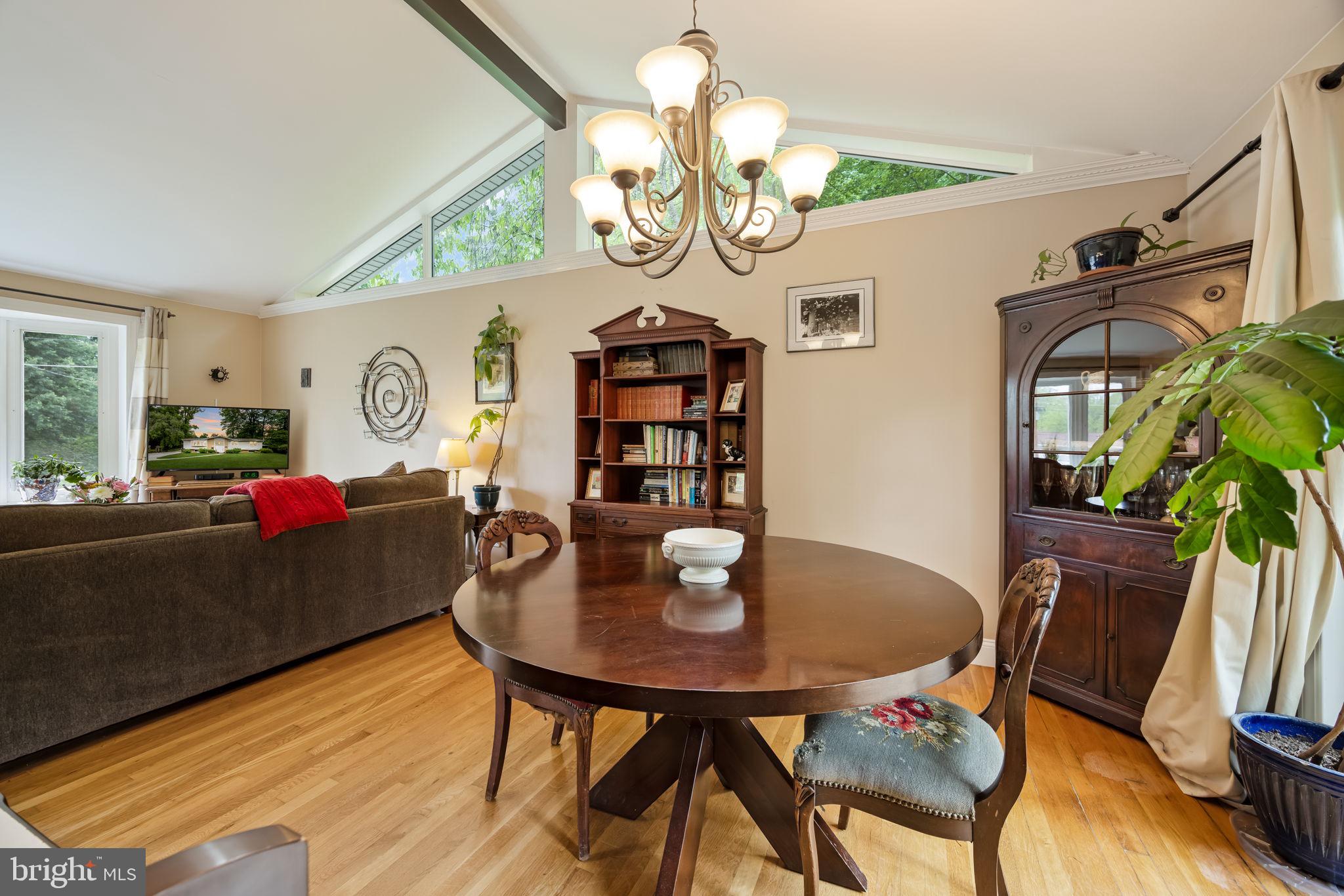 KINGS PARK - Residential