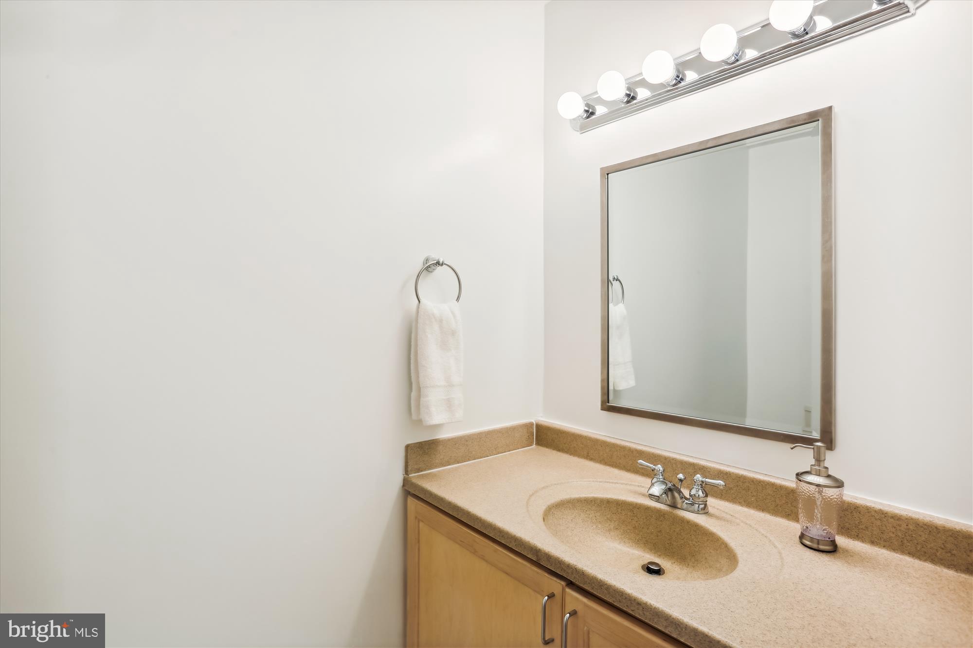 INVERNESS KNOLLS - Residential