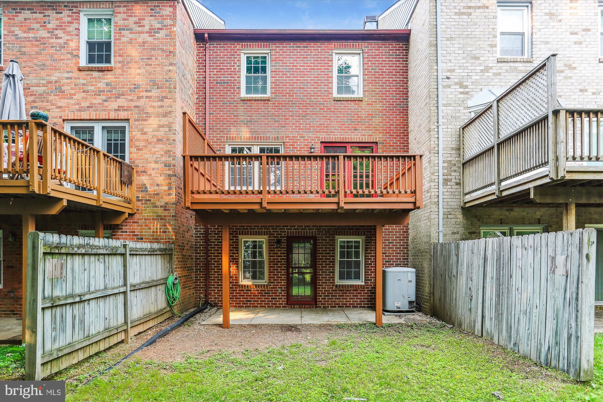 INVERNESS KNOLLS - Residential