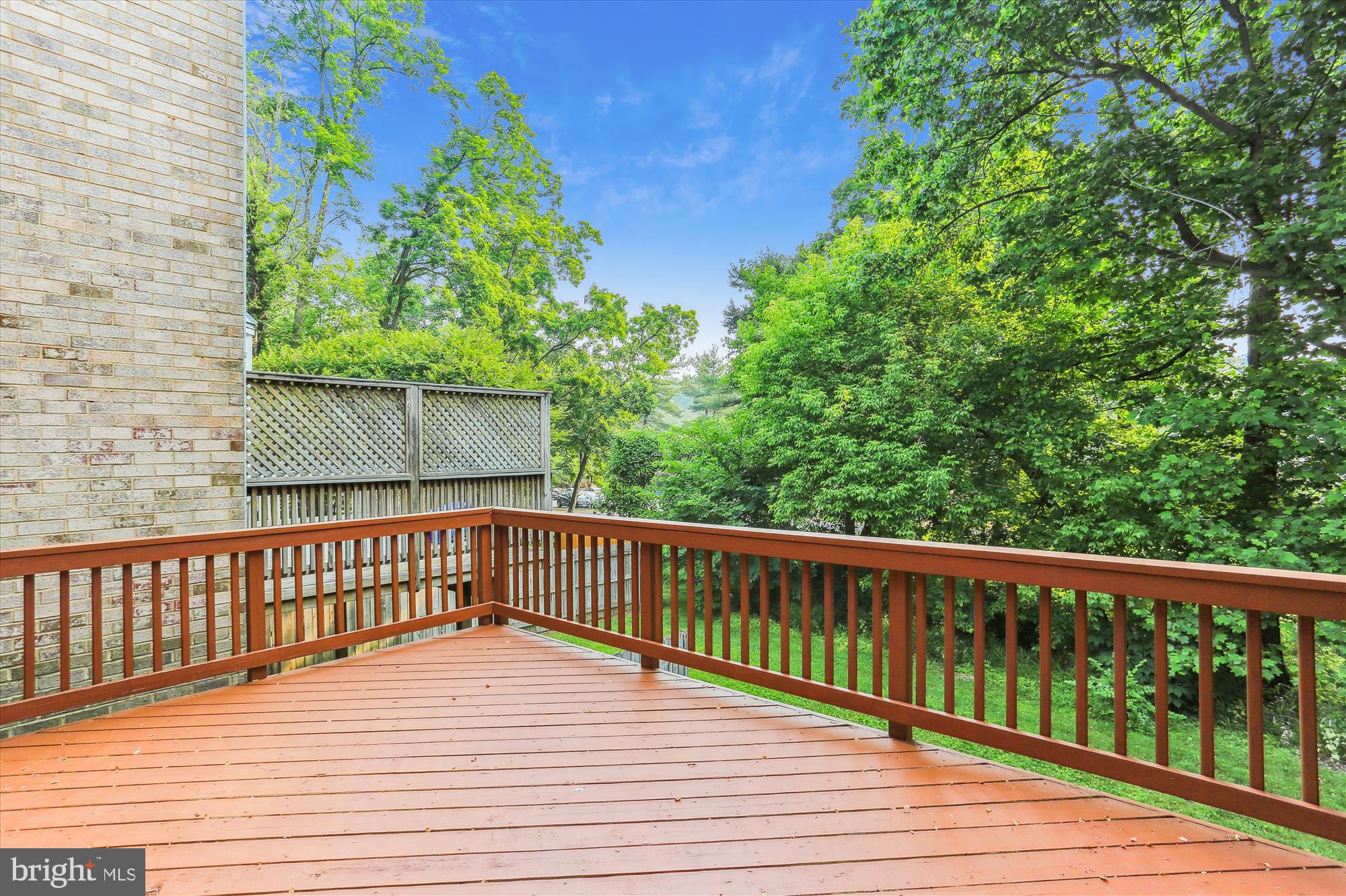 INVERNESS KNOLLS - Residential