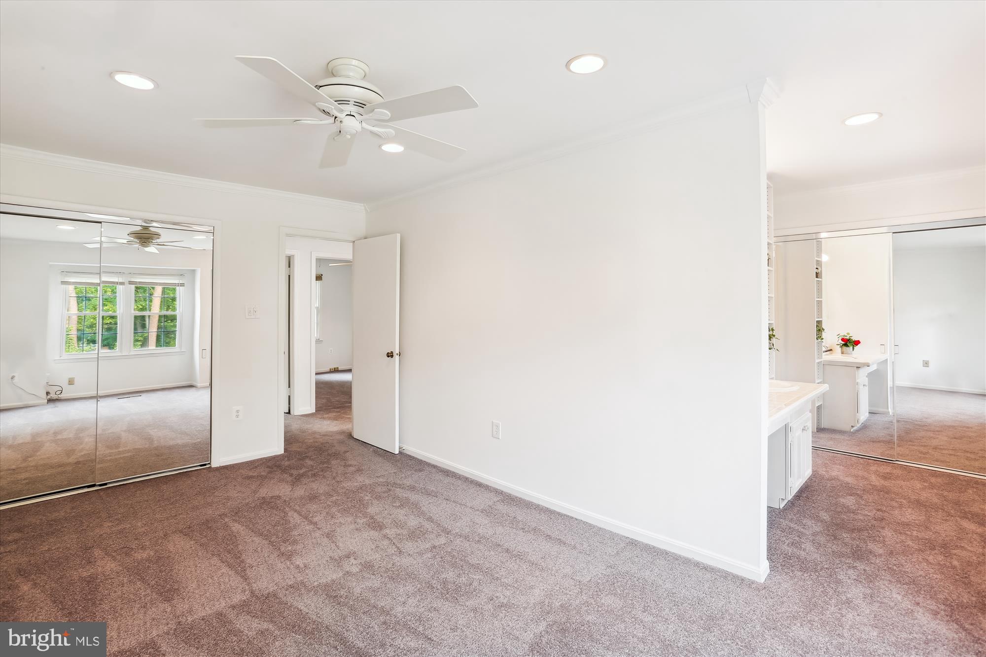 INVERNESS KNOLLS - Residential