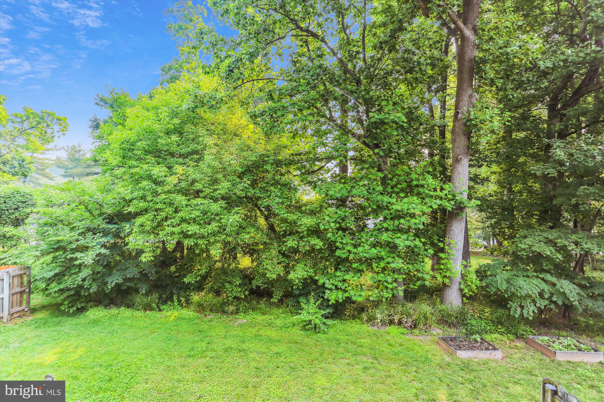 INVERNESS KNOLLS - Residential