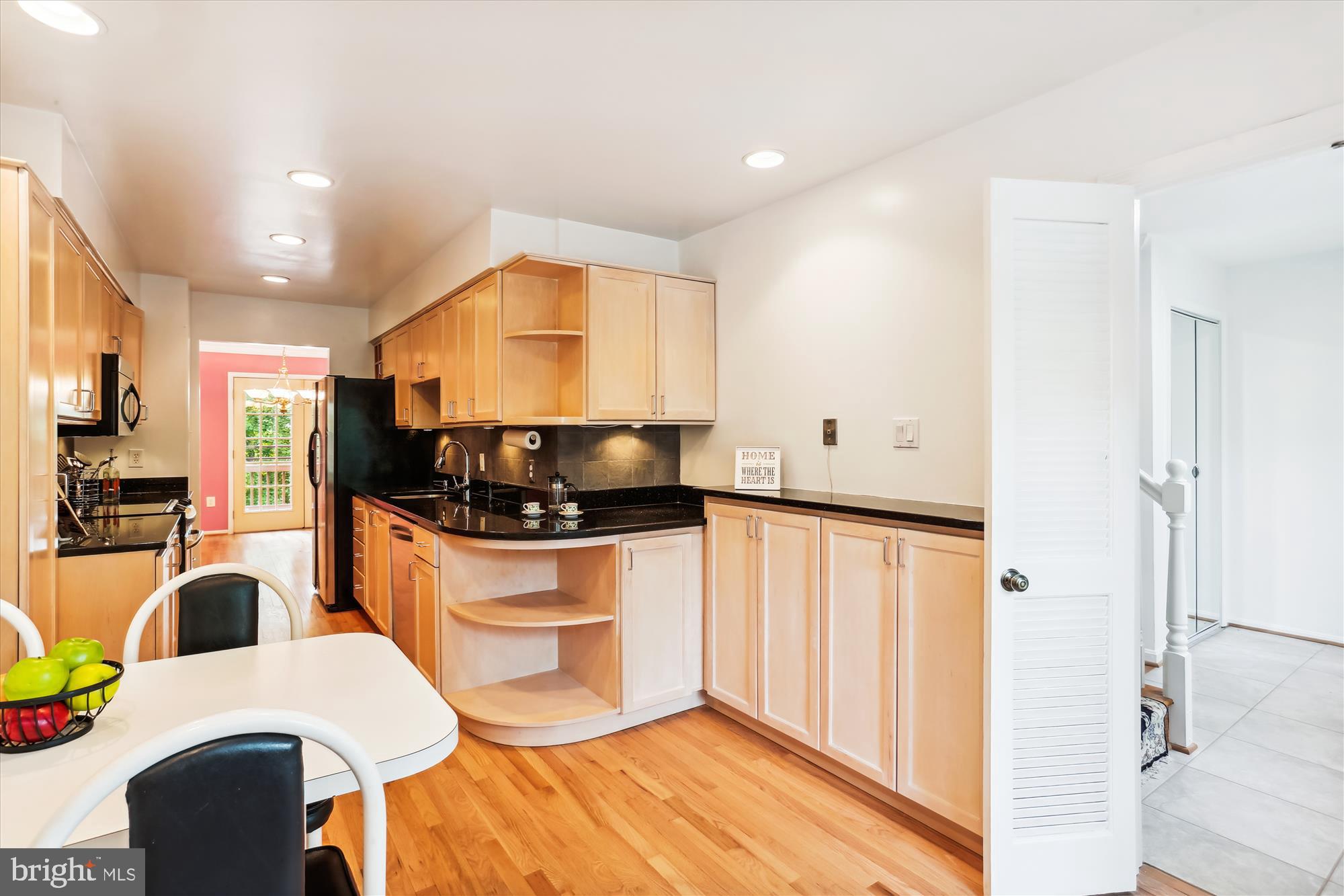 INVERNESS KNOLLS - Residential