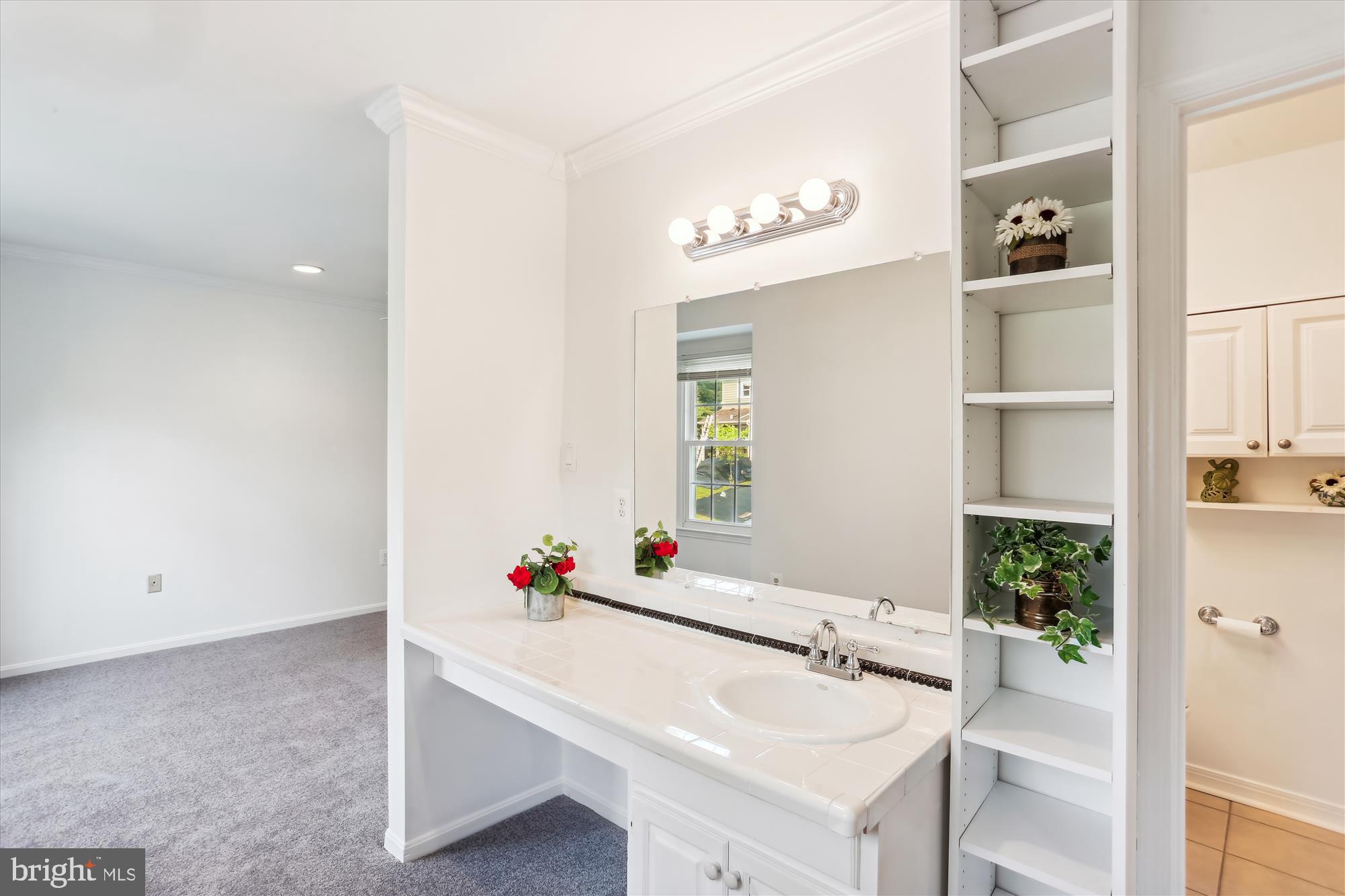 INVERNESS KNOLLS - Residential