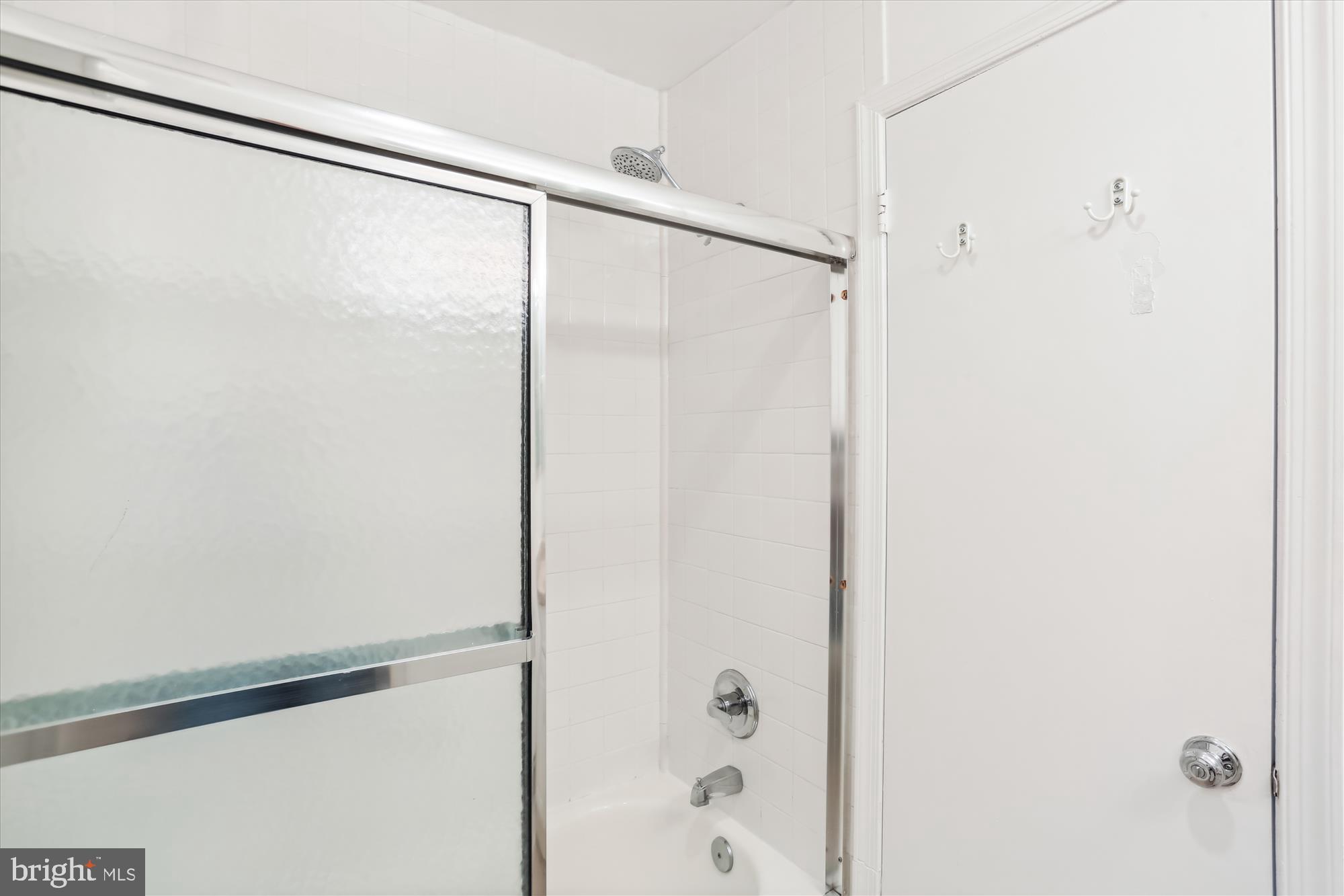 INVERNESS KNOLLS - Residential