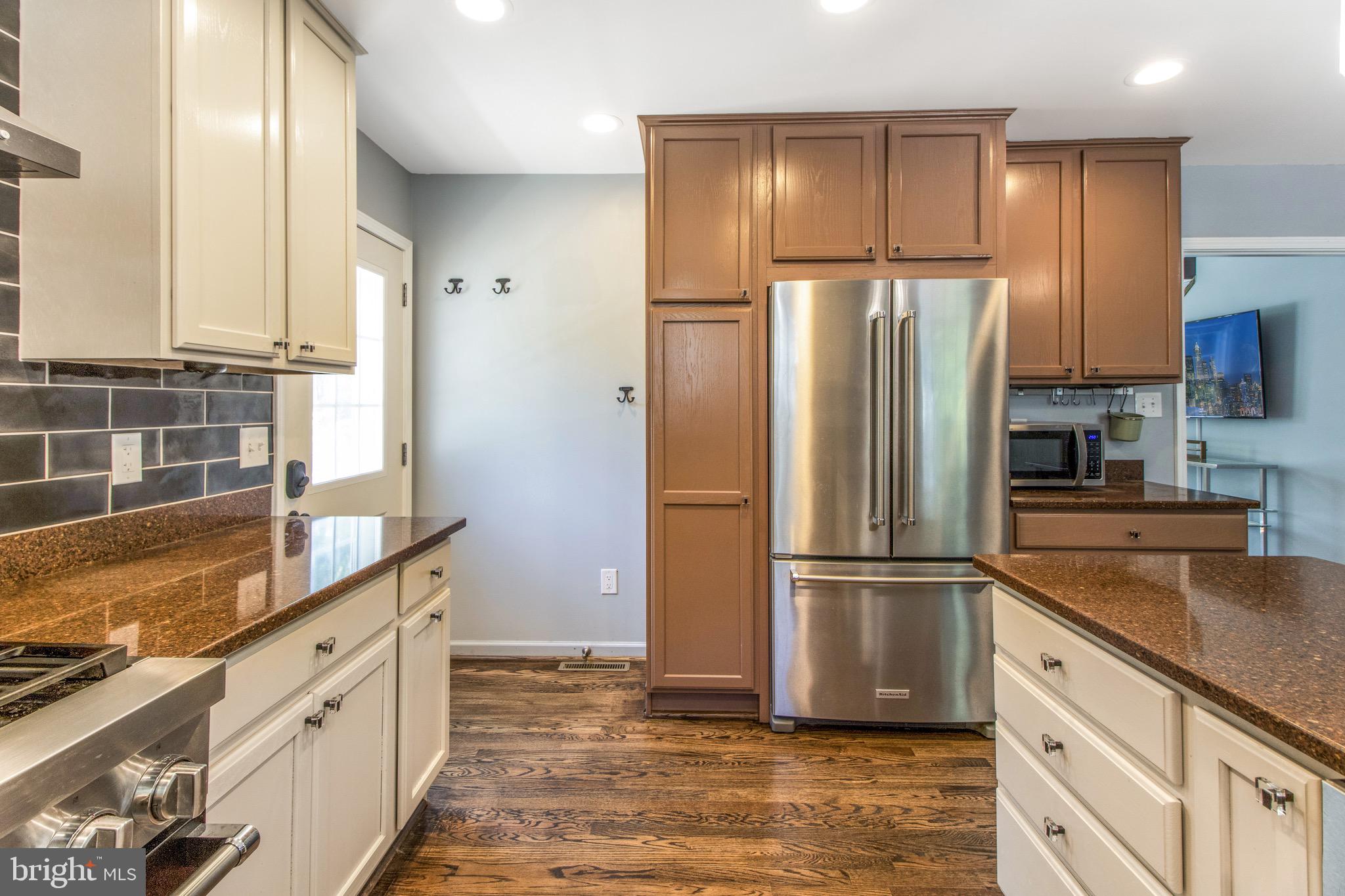 ARGYLE HEIGHTS - Residential Lease