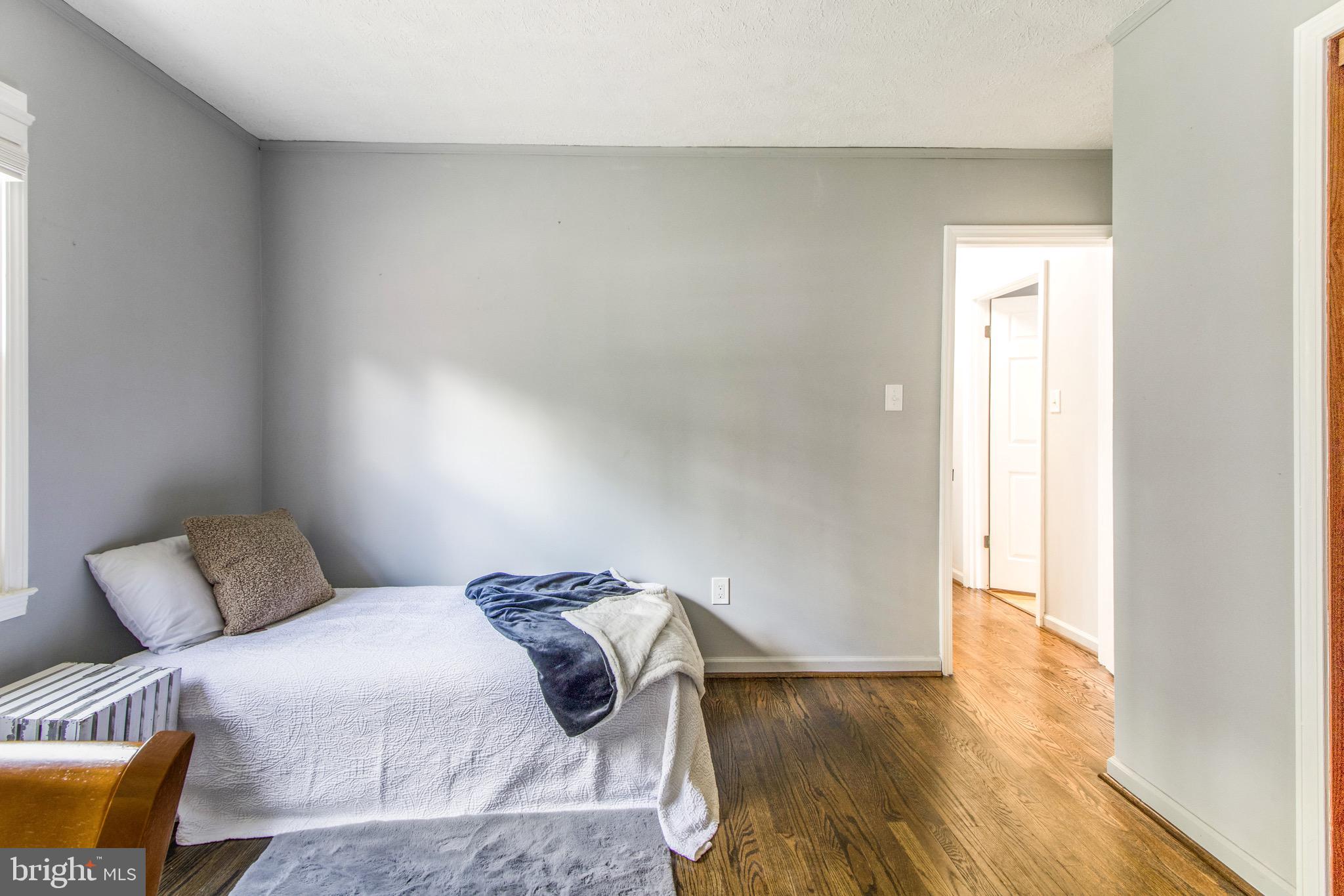 ARGYLE HEIGHTS - Residential Lease