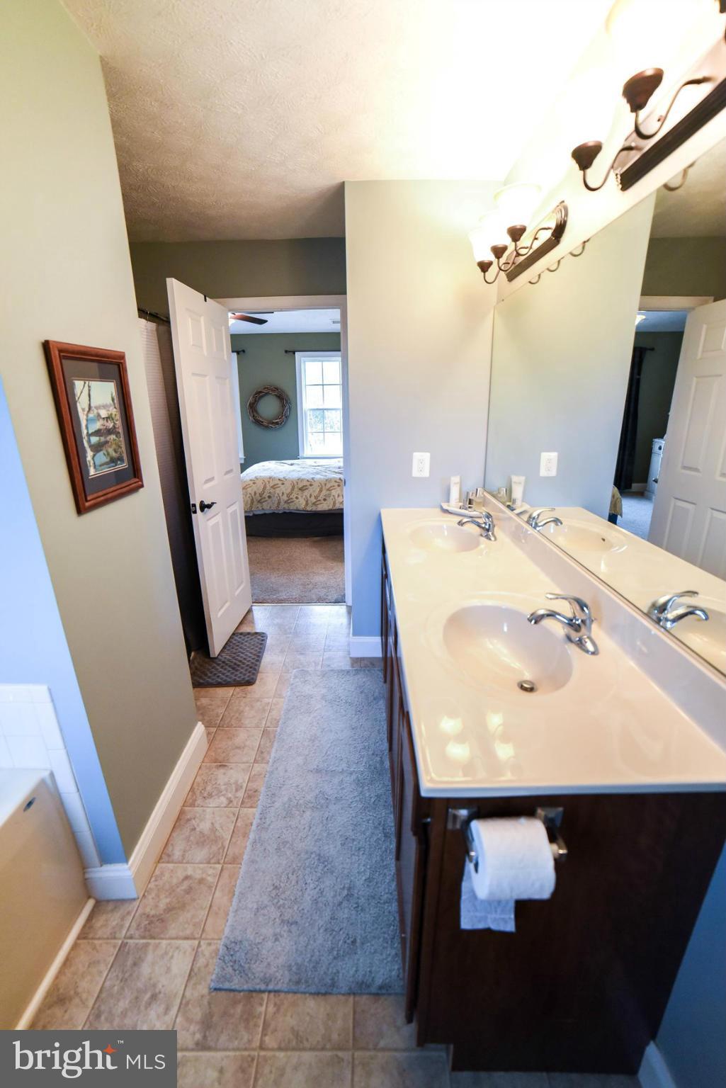 GRANDVIEW HAVEN - Farm