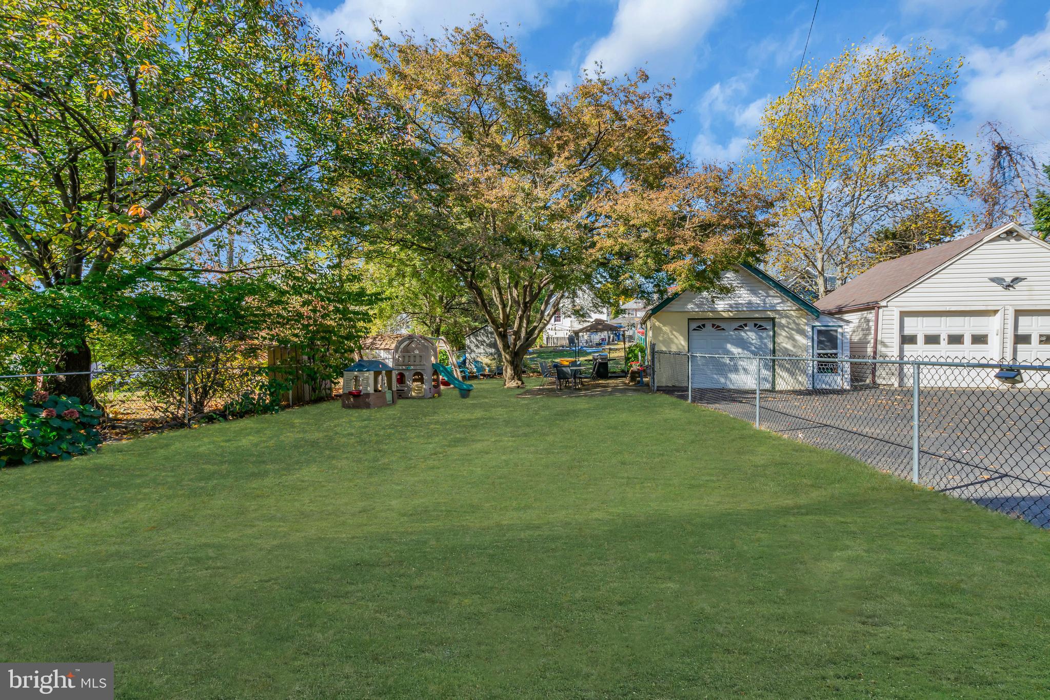 SYCAMORE FARM - Residential