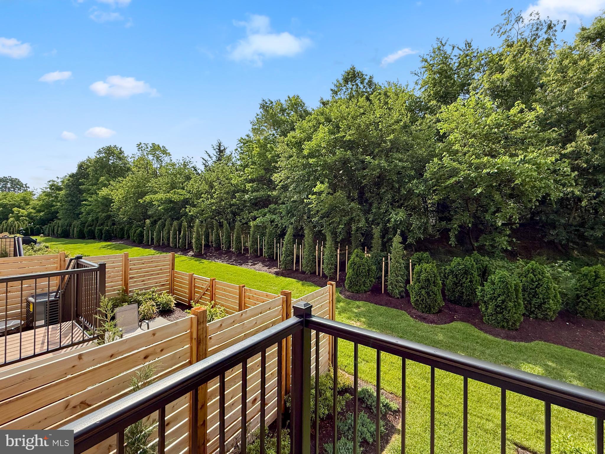 FARMSTEAD DISTRICT - Residential