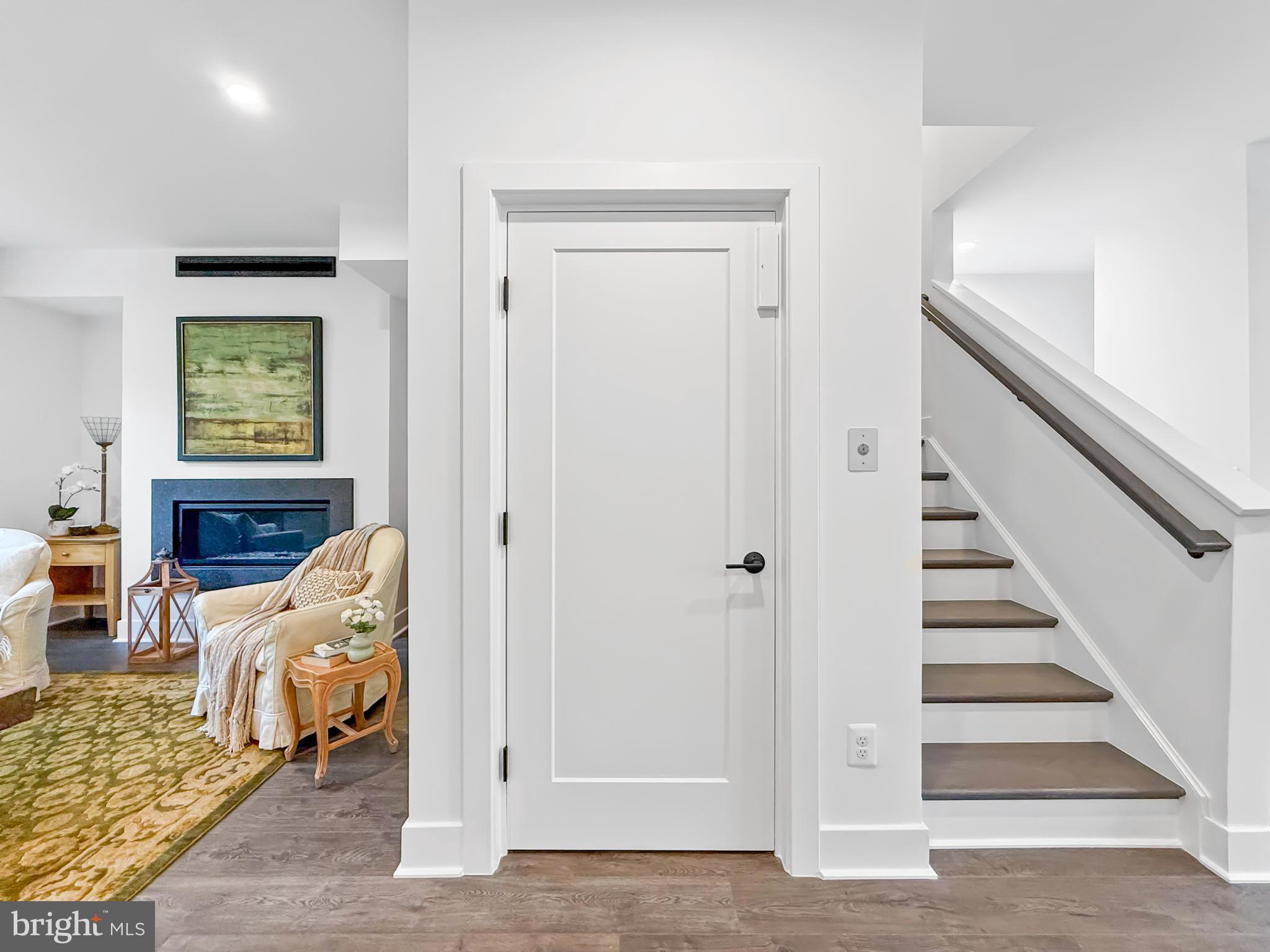 FARMSTEAD DISTRICT - Residential