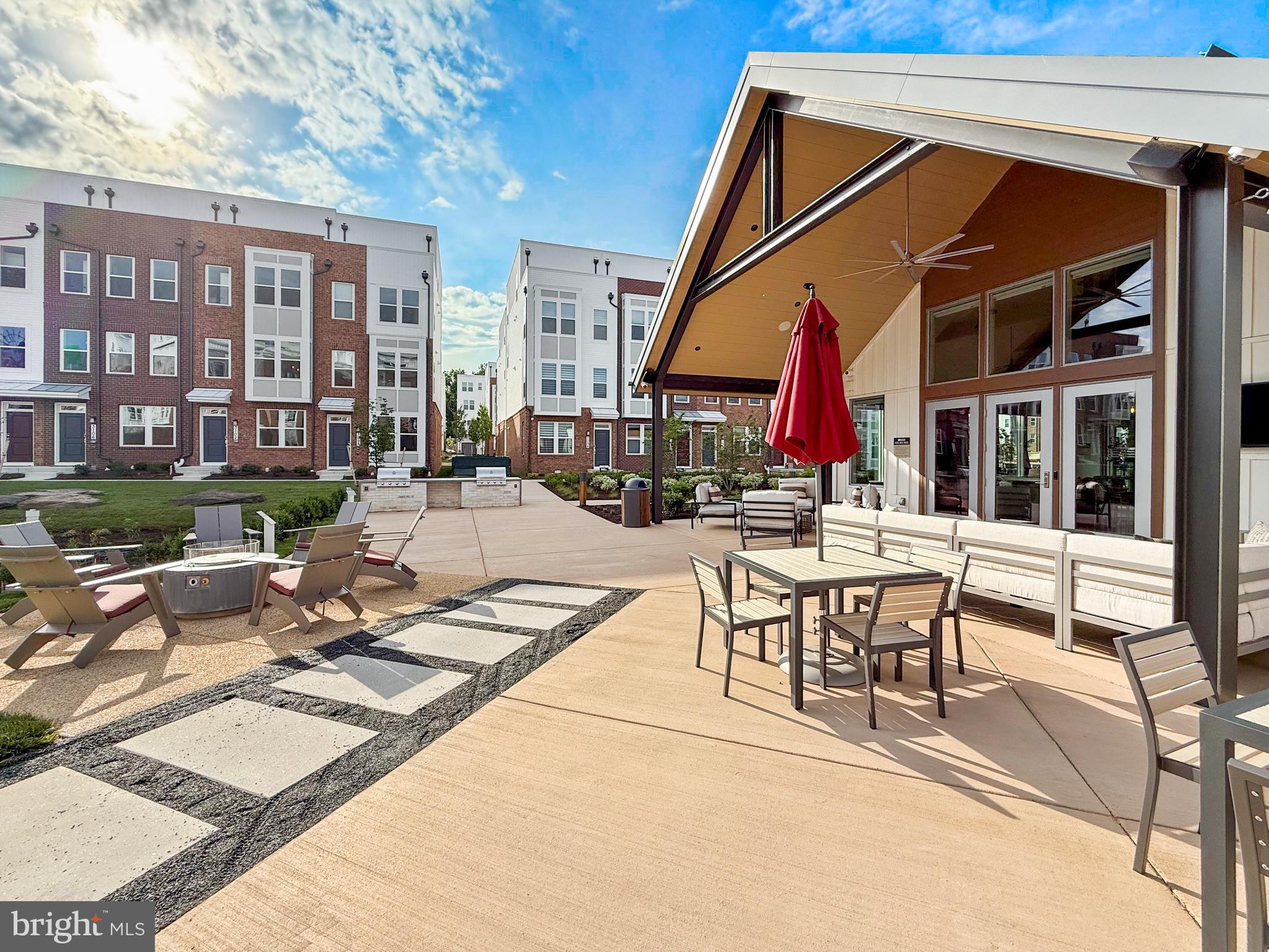 FARMSTEAD DISTRICT - Residential