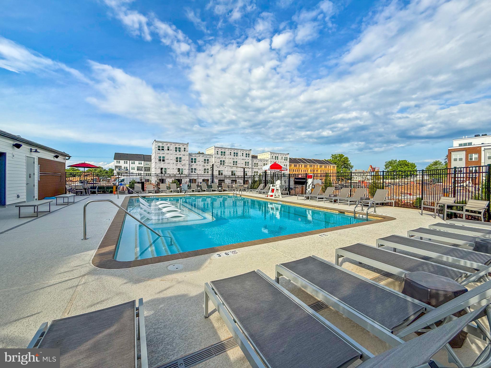 FARMSTEAD DISTRICT - Residential