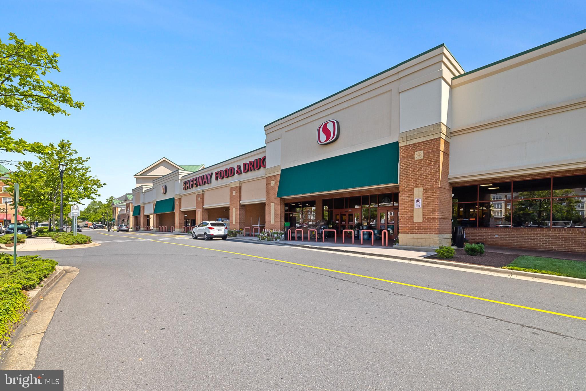 FARMSTEAD DISTRICT - Residential