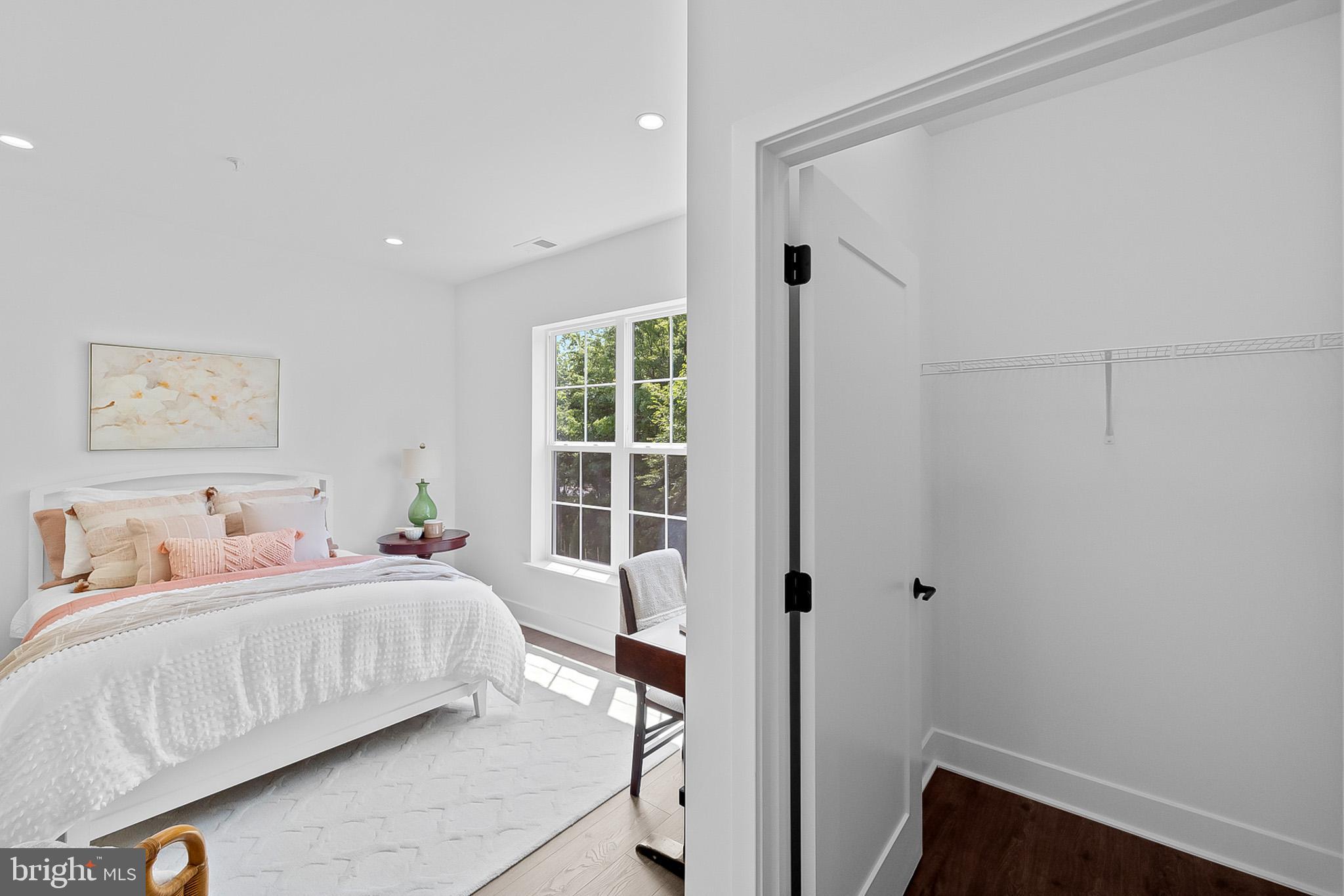 FARMSTEAD DISTRICT - Residential