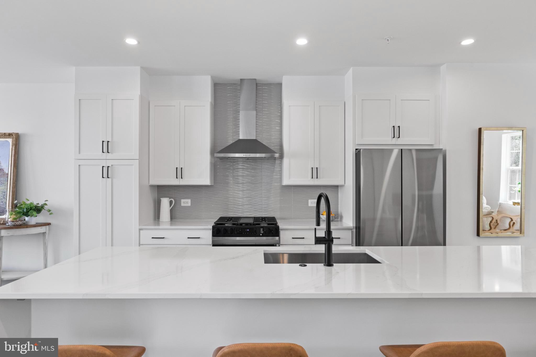 FARMSTEAD DISTRICT - Residential