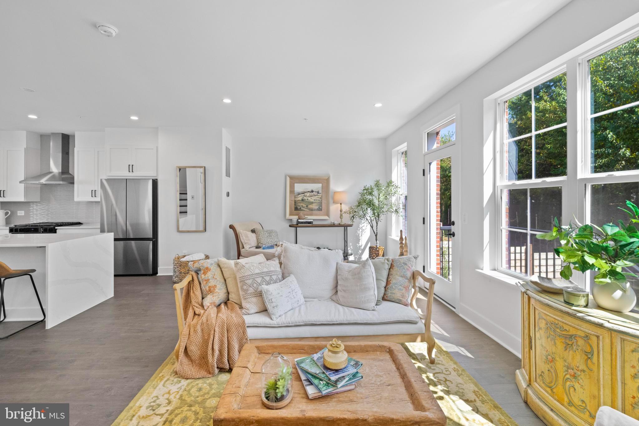 FARMSTEAD DISTRICT - Residential