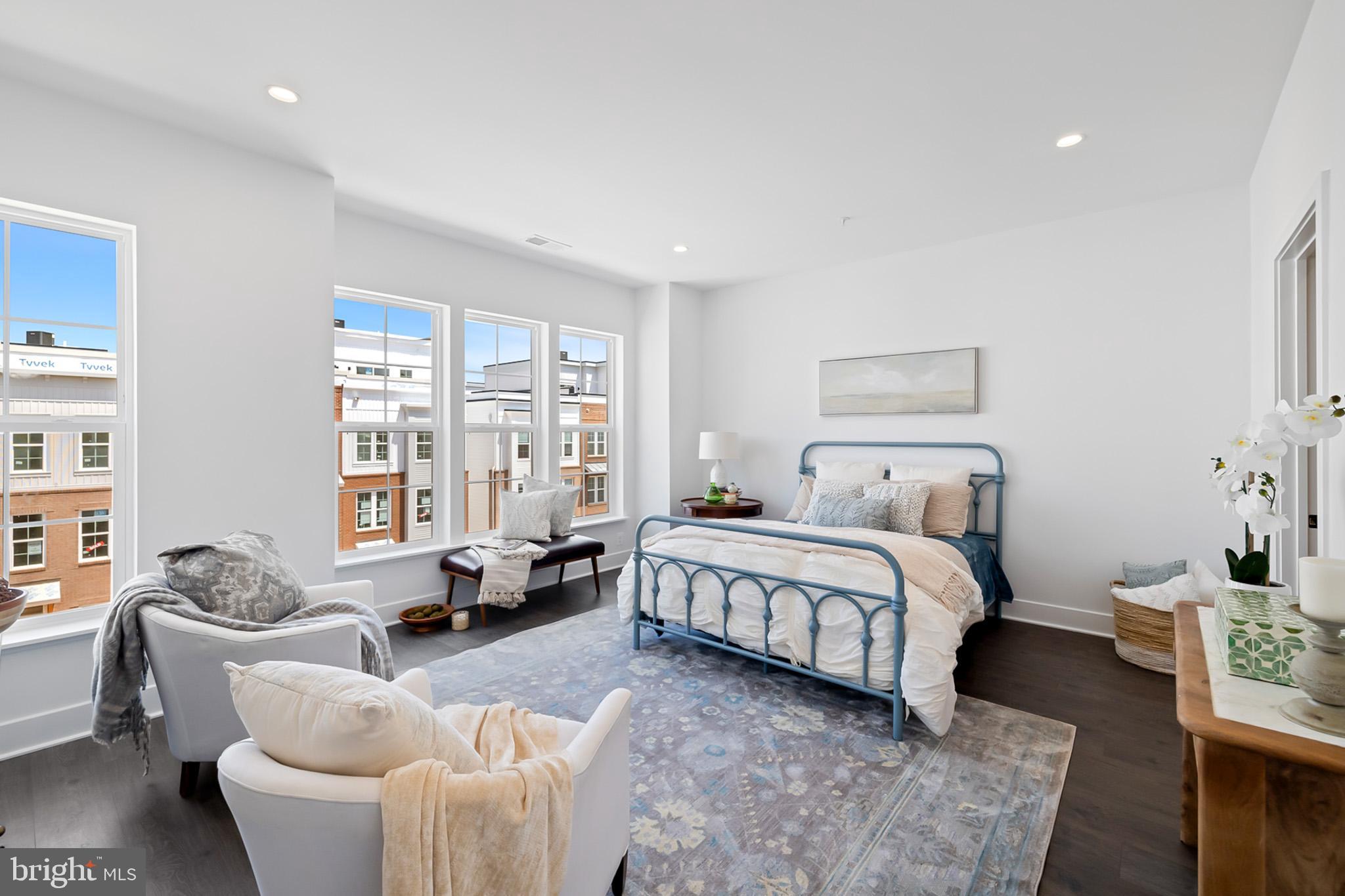 FARMSTEAD DISTRICT - Residential