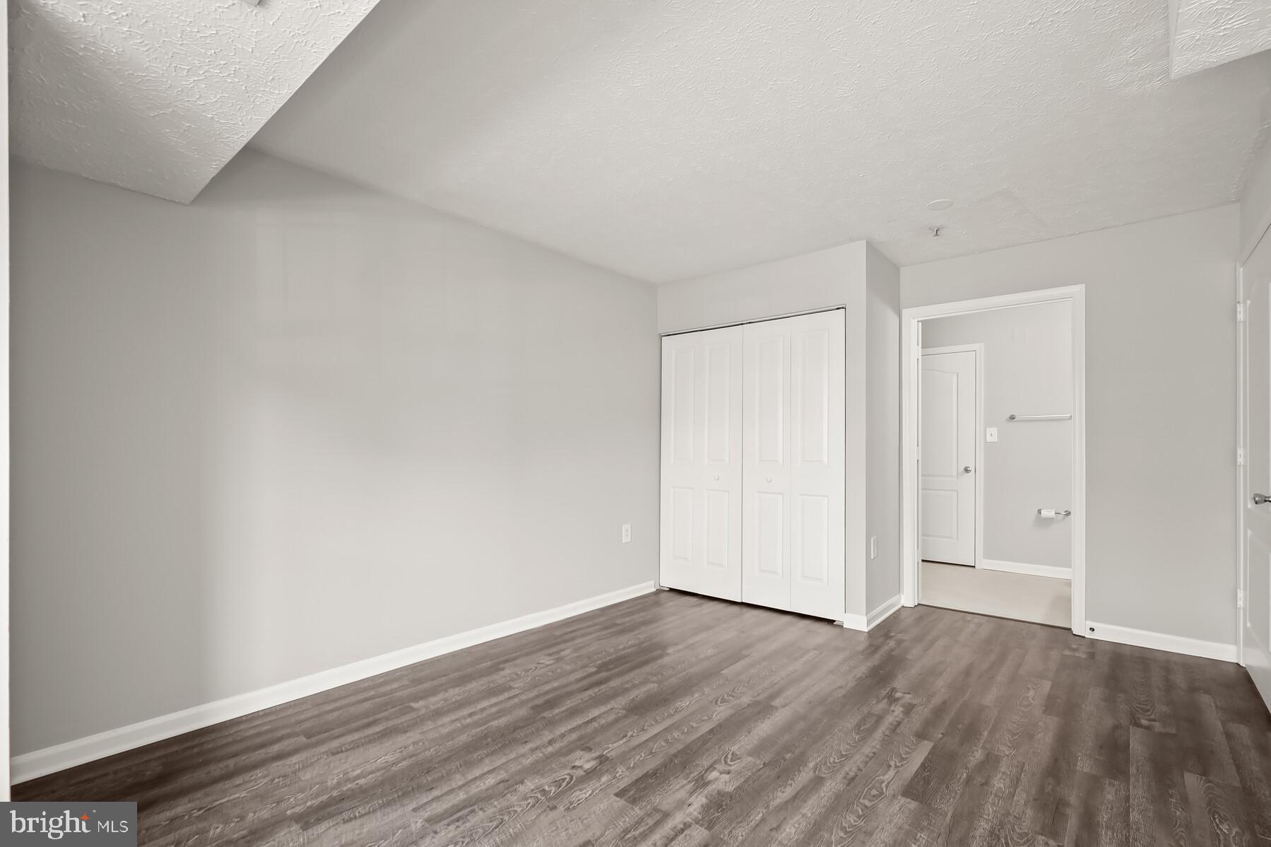 LARGO TOWN CENTER CONDOMINIUMS - Residential