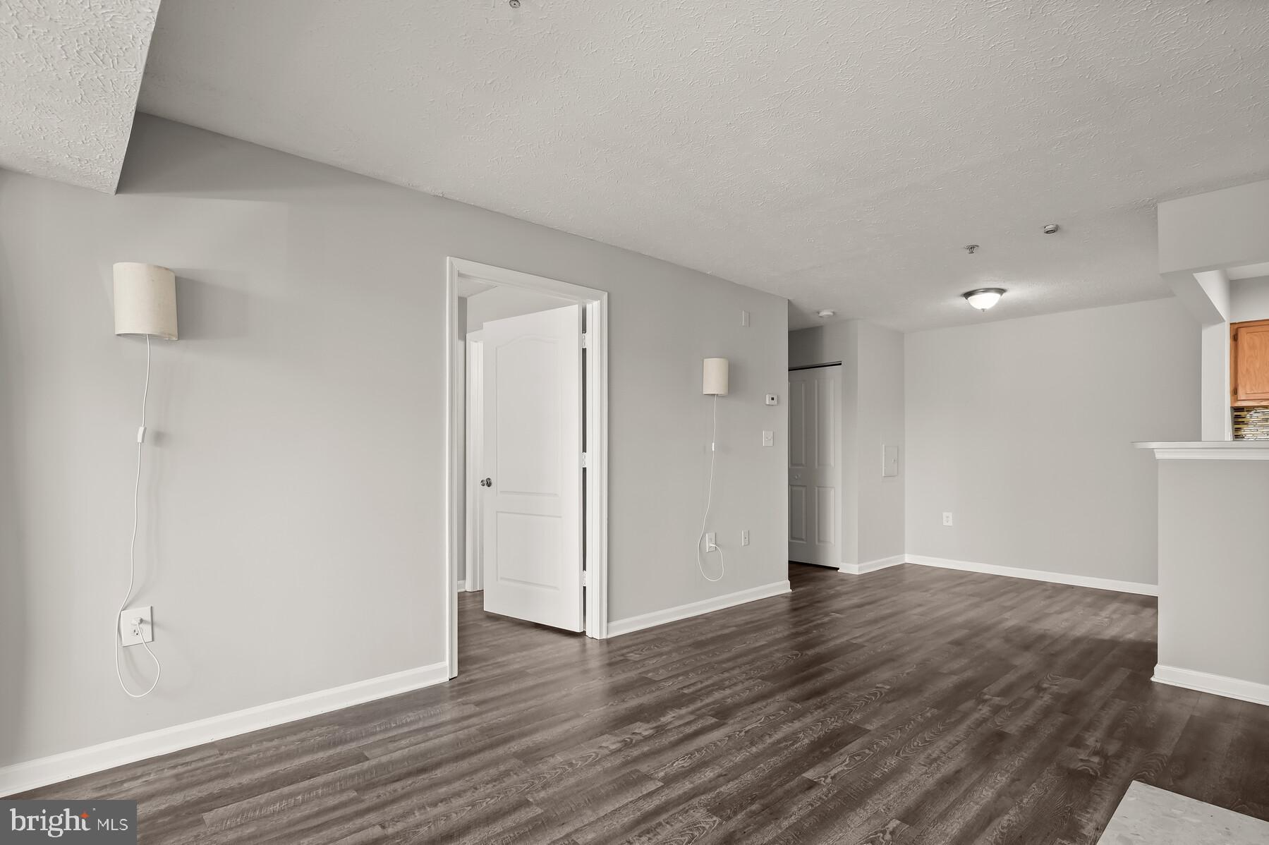 LARGO TOWN CENTER CONDOMINIUMS - Residential