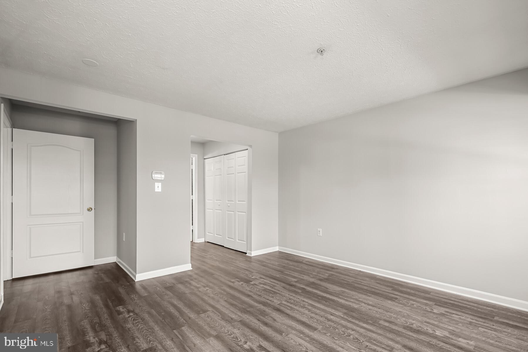 LARGO TOWN CENTER CONDOMINIUMS - Residential