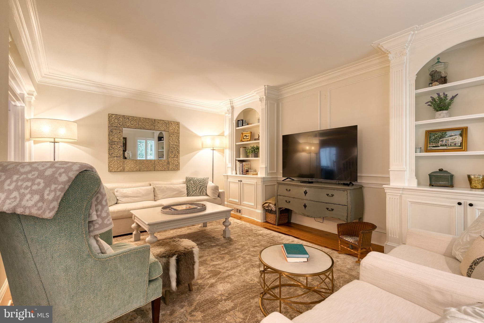 PEBBLE CREEK - Residential